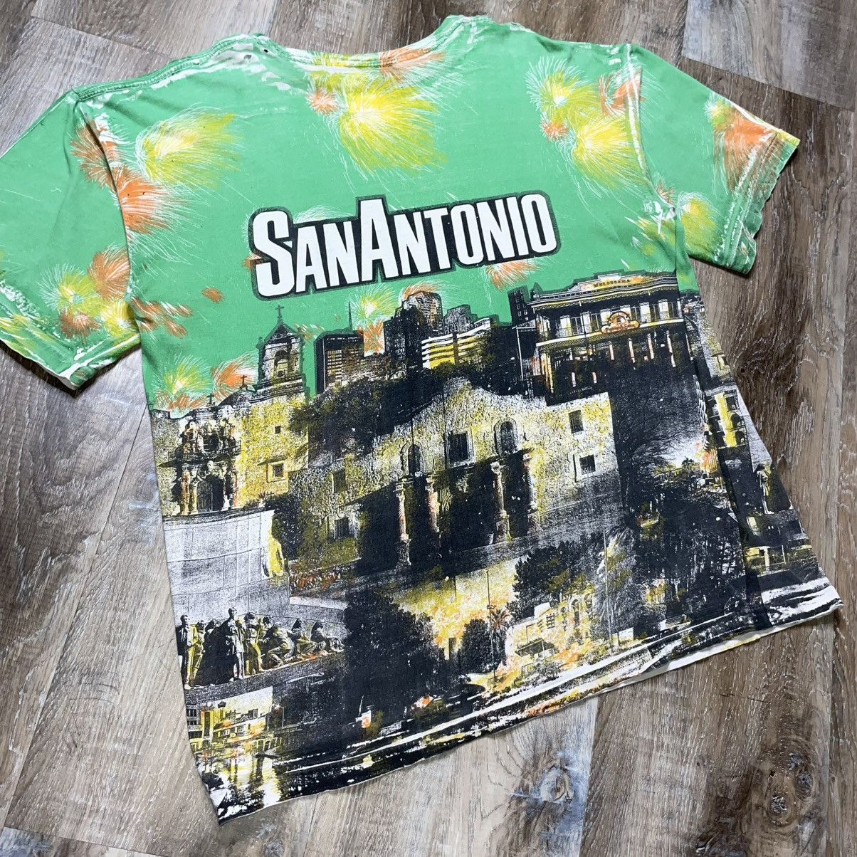 Vintage San Antonio Texas Vintage All Over Print Tee Shirt Men Large Size US L / EU 52-54 / 3 - 7 Thumbnail