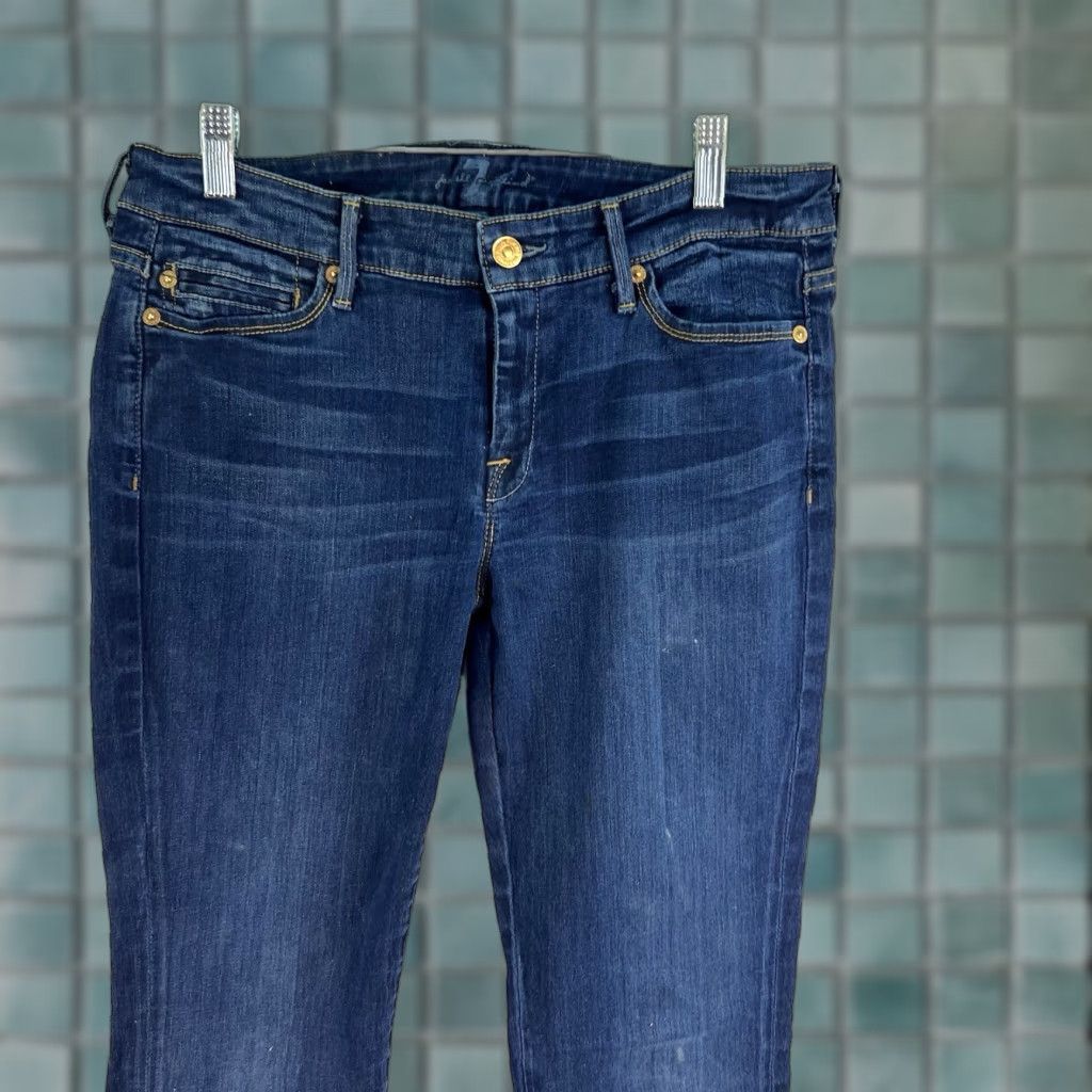 7 For All Mankind 7 For All Mankind Flare Jeans Women 29 Blue Denim 37 Inseam Zip 5-Pocket Size 29" - 1 Thumbnail