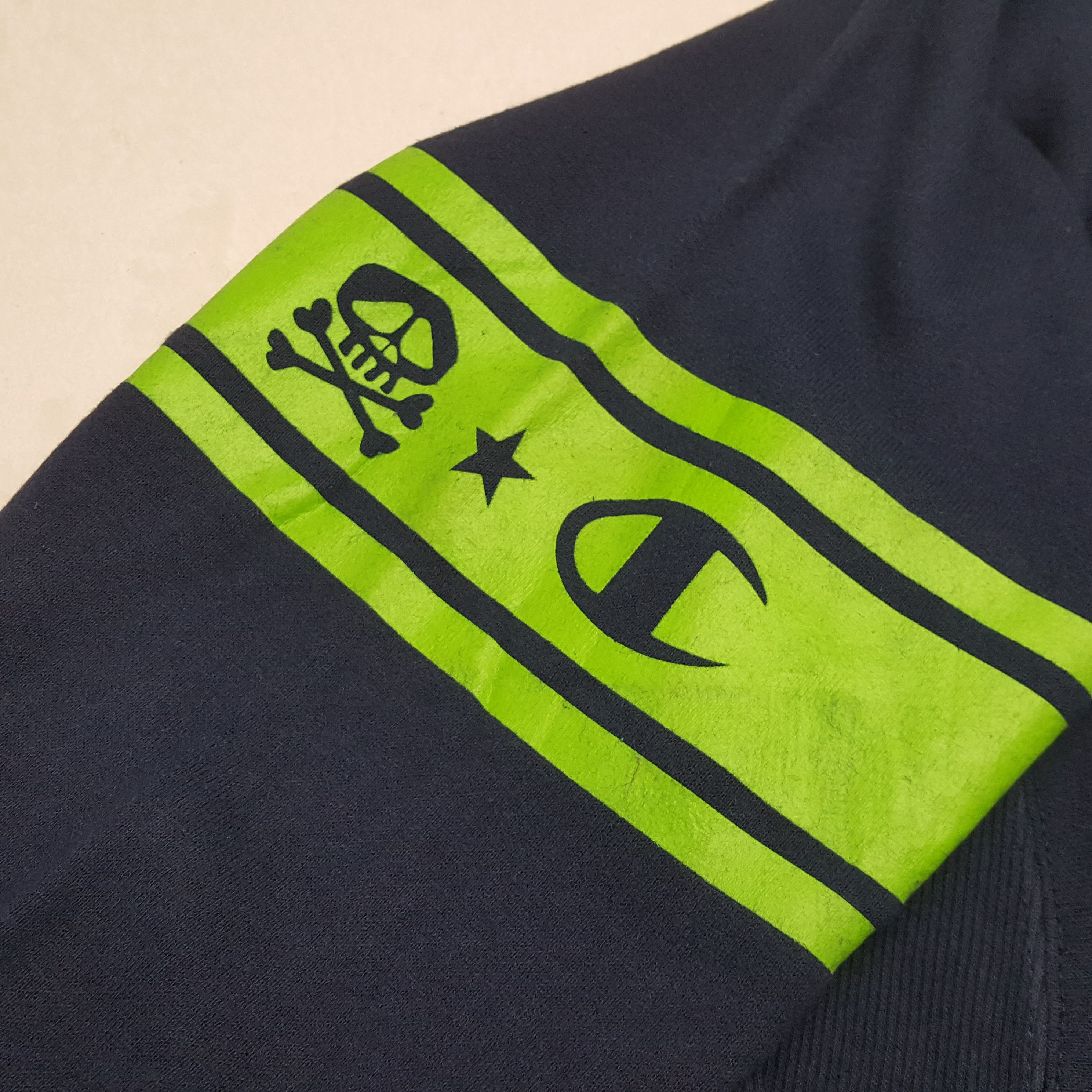 Champion × Vintage Champion X Blue Cross Streetwear Style Sweatshirt Size US S / EU 44-46 / 1 - 7 Thumbnail
