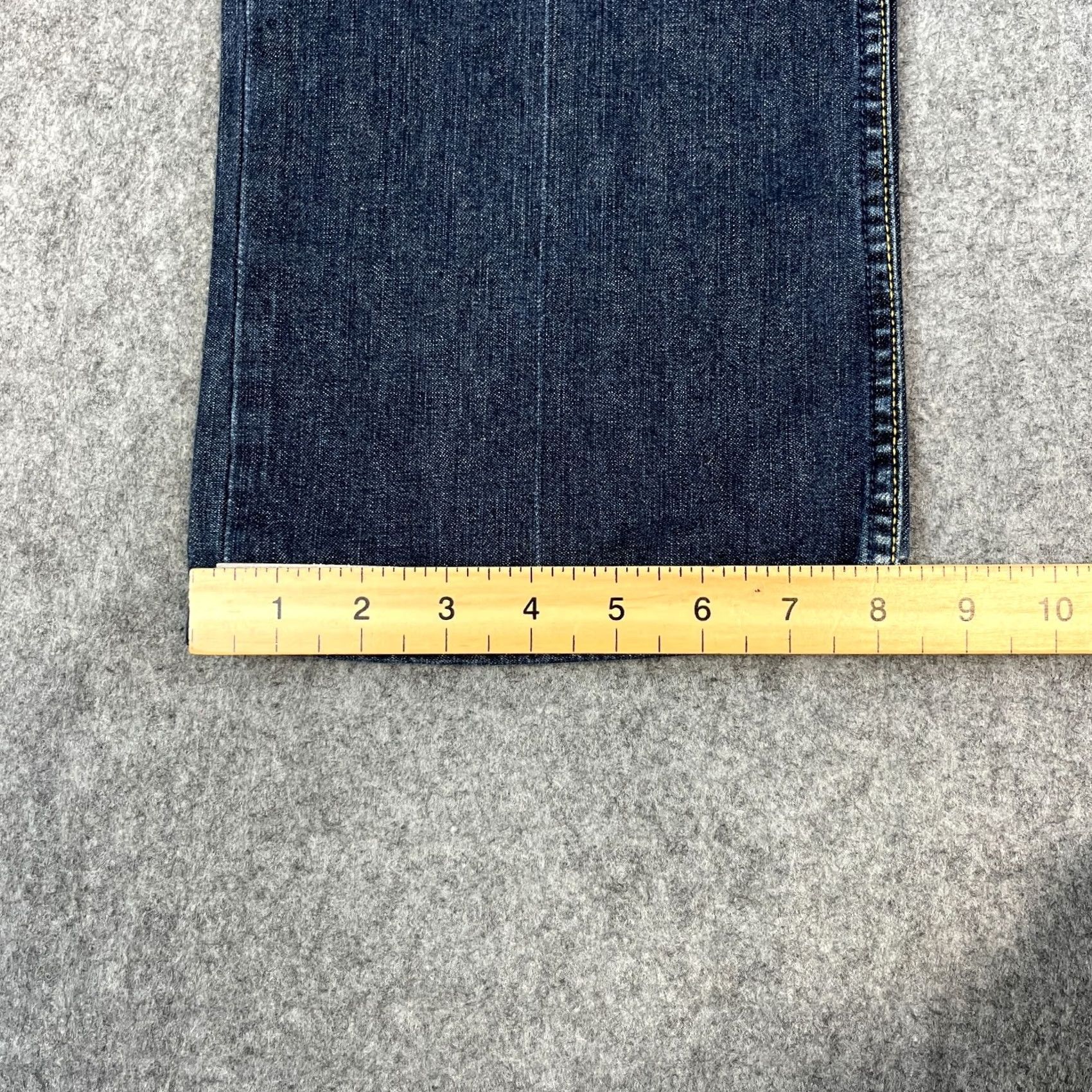 Lee VINTAGE Lee Jeans Relaxed Baggy Straight 29 28 Cinch Buckle Dark Wash Blue Mens Jeans 29 28 Regular Cotton Denim Subcategory: 5-Pocket Design Size US 29 - 3 Thumbnail