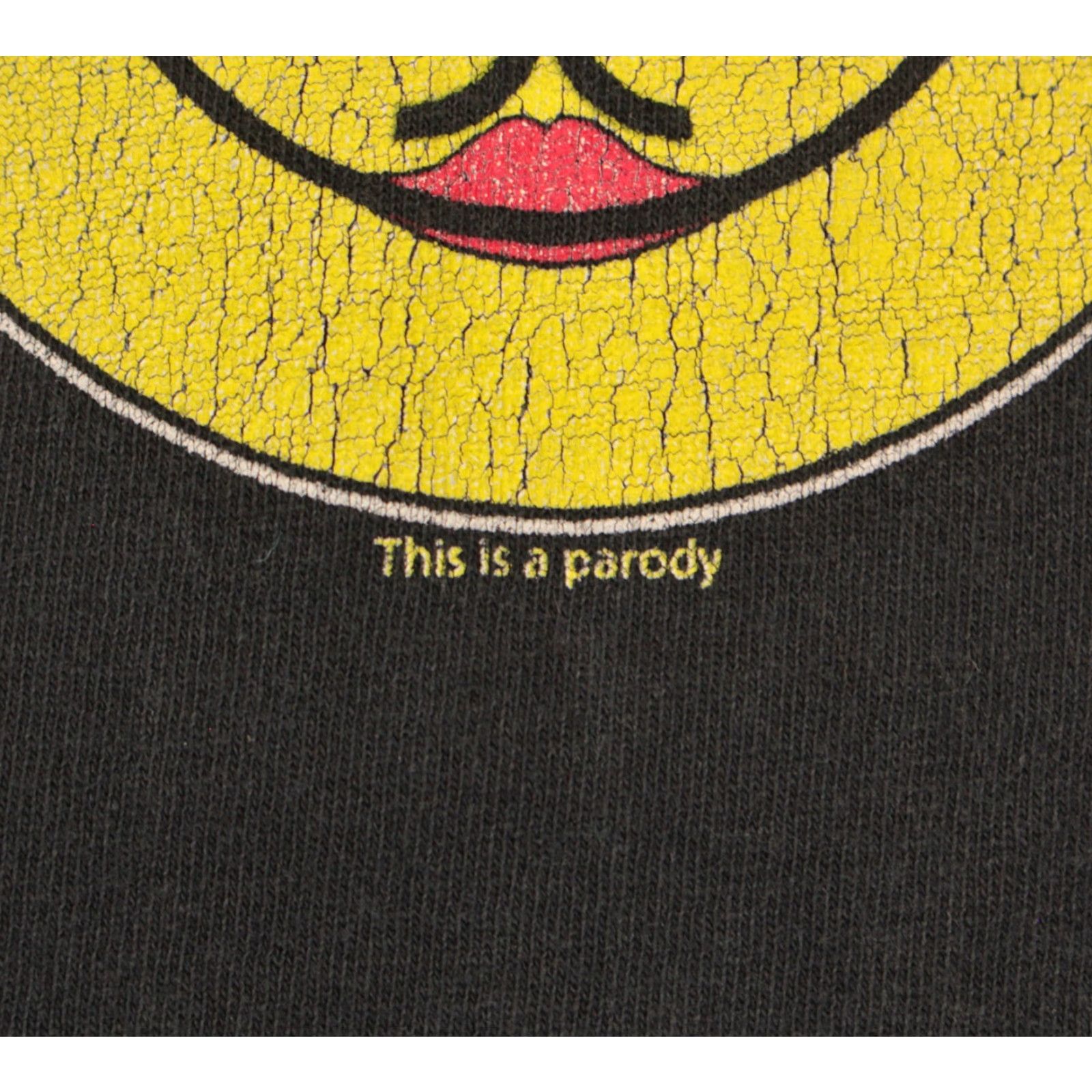 Vintage VINTAGE Men's 1990s Kiss Band Smiley Face Black TShirt XXL T-Shirt Mens Graphic Tee 90s Kiss Shirt Tennesee River Brand Cotton Size US XXL / EU 58 / 5 - 6 Thumbnail