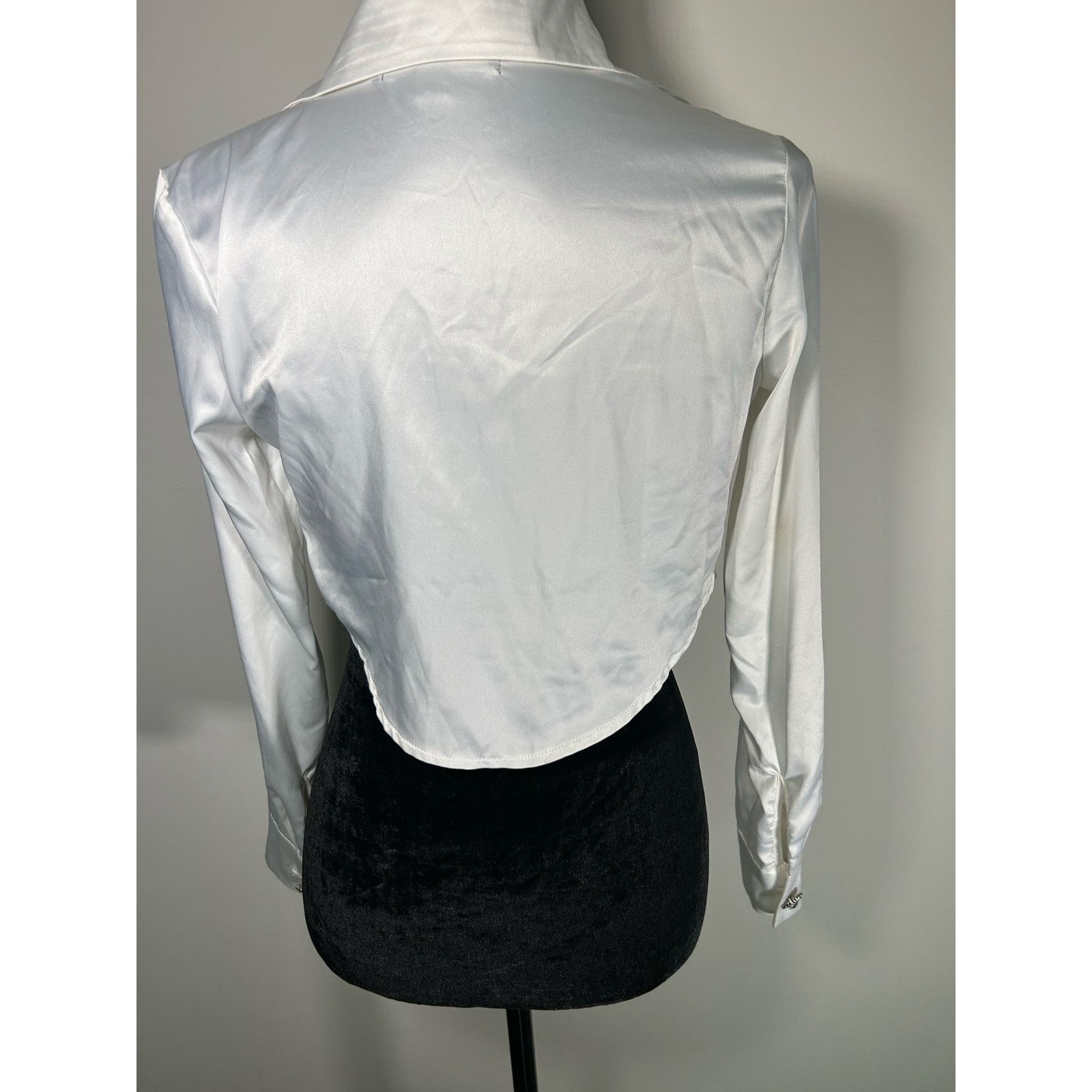 Almost Famous Almost famous white silk blouse with gemstone size XS Size XS / US 0-2 / IT 36-38 - 4 Thumbnail