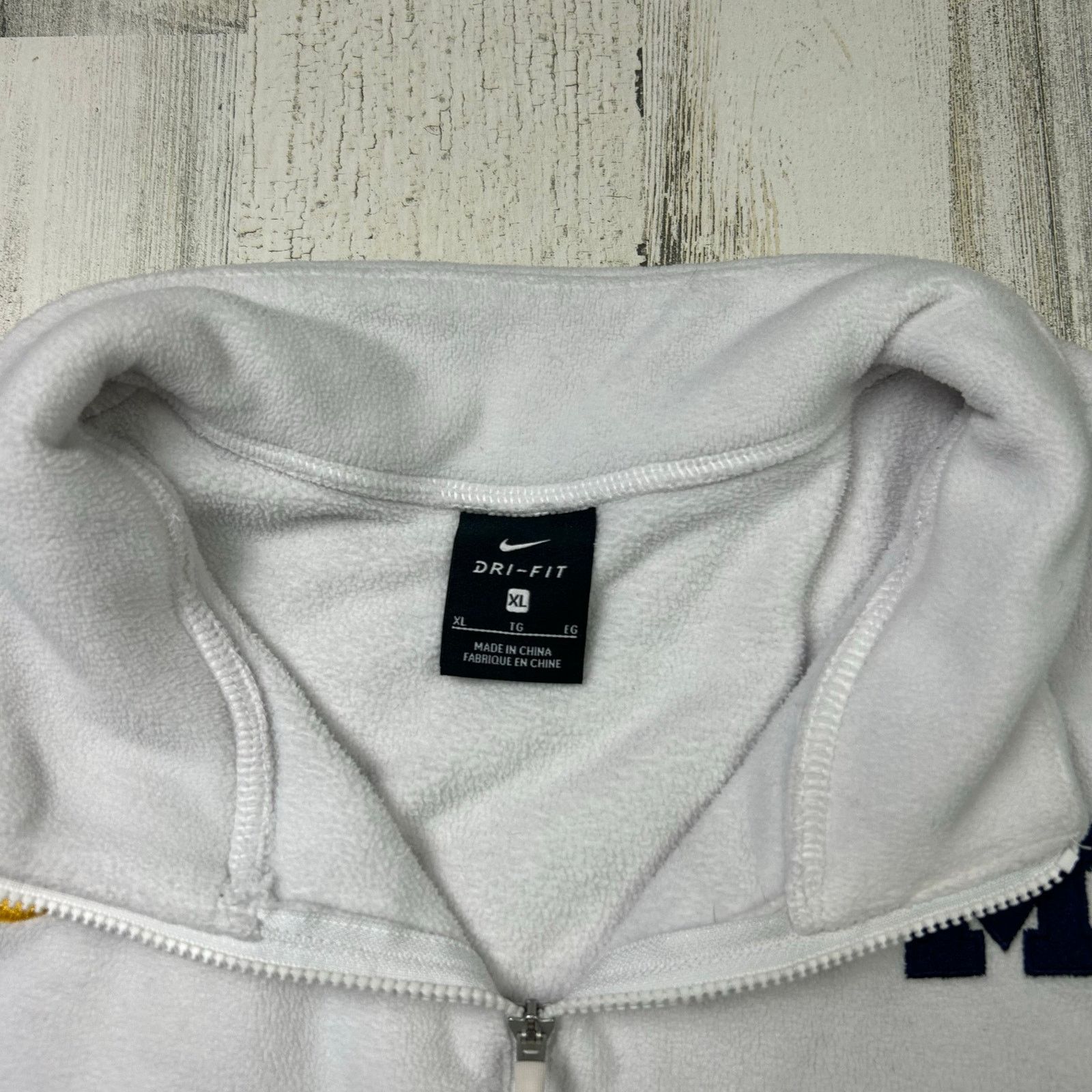 Nike Nike University of Michigan 1/2 Zip Therma-Fit Sweater Size XL / US 12-14 / IT 48-50 - 4 Thumbnail