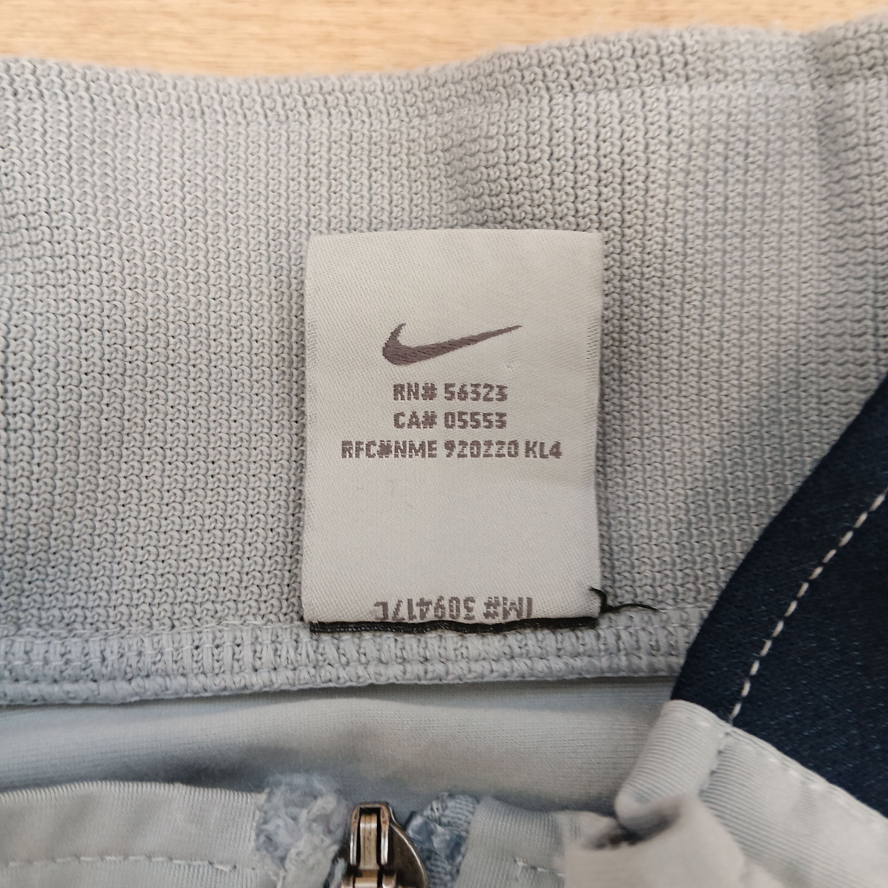 Nike NIKE SWEATER DISTREESED SWEATER 90 BRAZIL STYLE Size US L / EU 52-54 / 3 - 5 Thumbnail