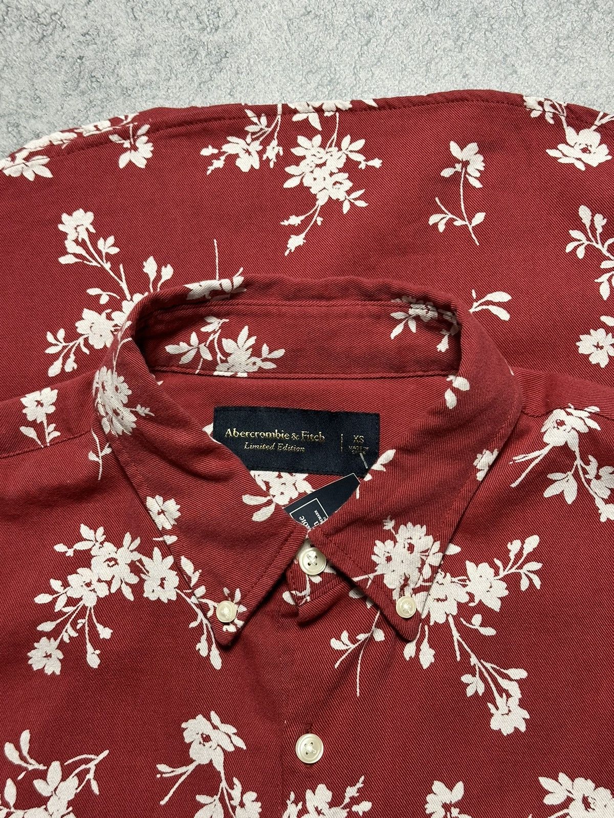 Abercrombie & Fitch Abercrombie & Fitch Hawaiian Button Up Shirt Size US XS / EU 42 / 0 - 7 Thumbnail