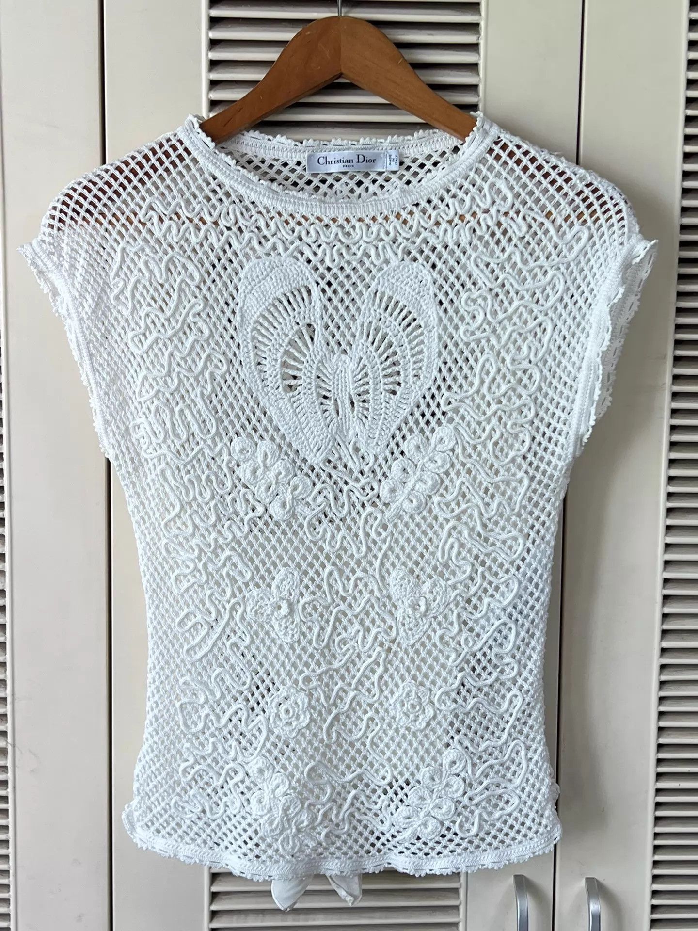 Dior Dior 24SS WS Embroidered Heart Floral Lace Top 38EU Size S / US 4 / IT 40 - 1 Thumbnail