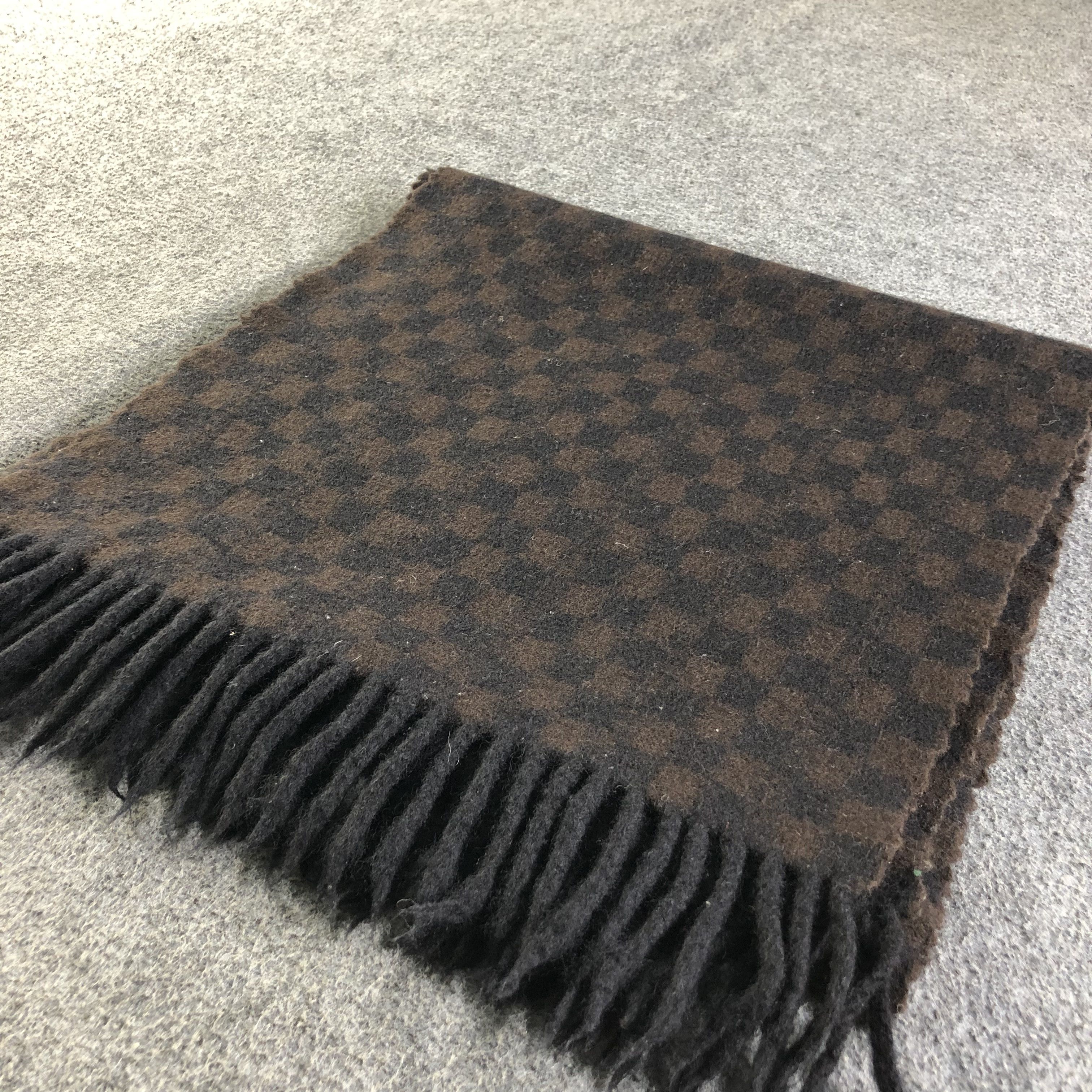 Fendi Fendi Checkered Wool Scarf Muffler Neckwear V2547 Size ONE SIZE - 4 Thumbnail