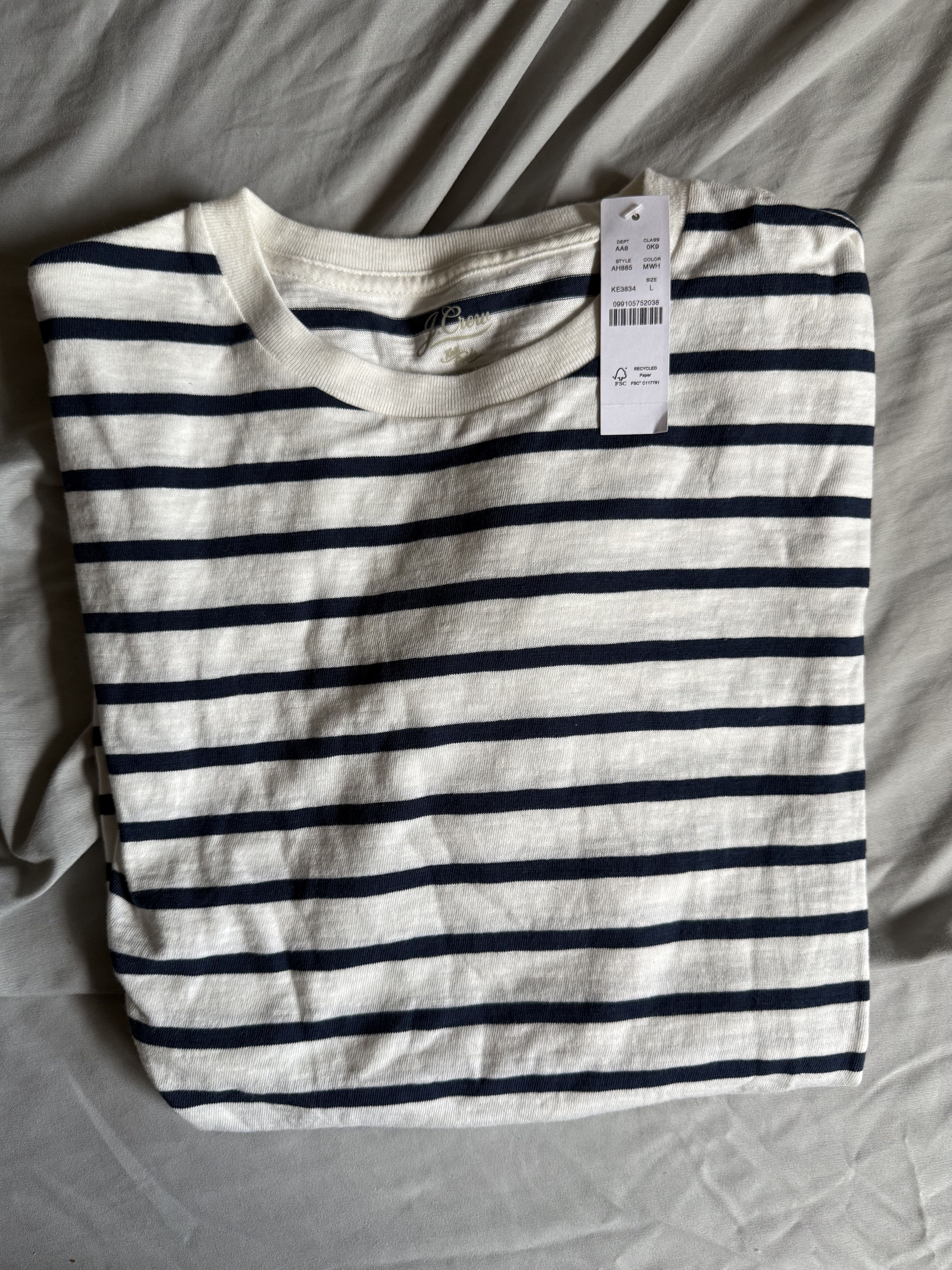 J.Crew J. Crew striped Tee Shirt large $48 Size US M / EU 48-50 / 2 - 1 Thumbnail