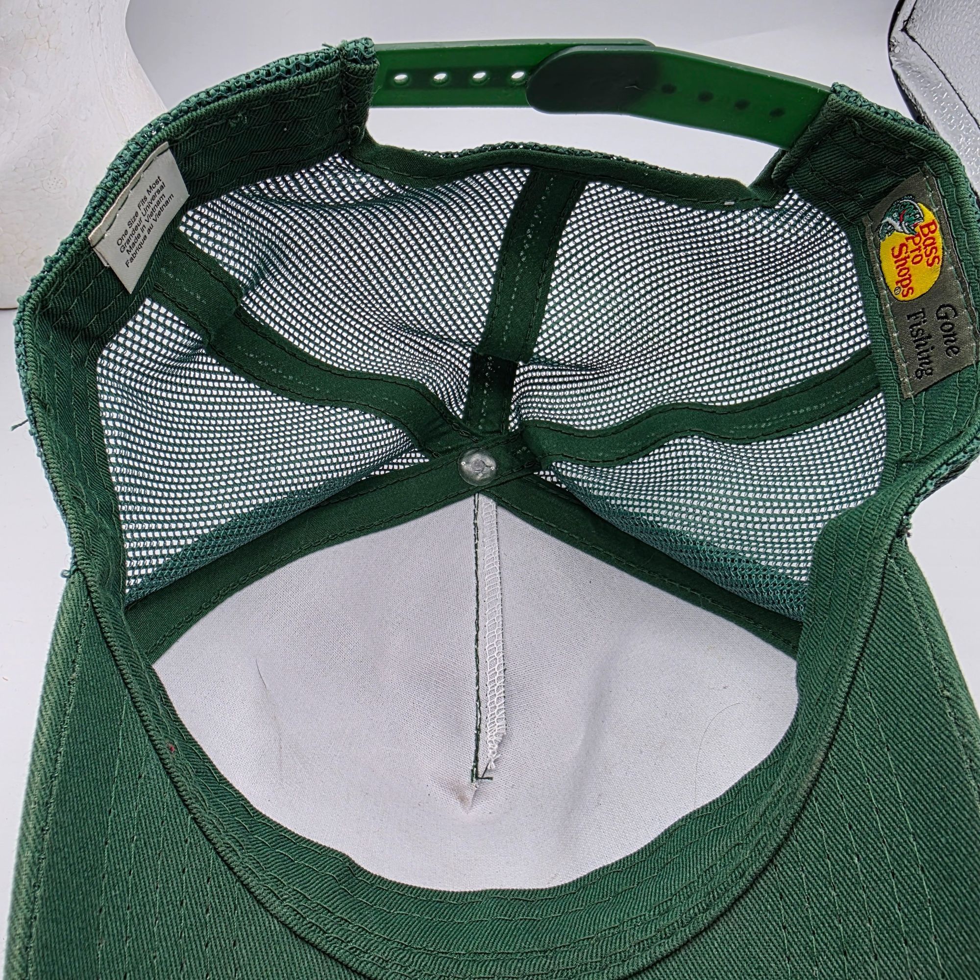Bass Pro Shops Bass Pro Shops Adjustable Trucker Hat Green Logo Fishing Sna Size ONE SIZE - 6 Thumbnail