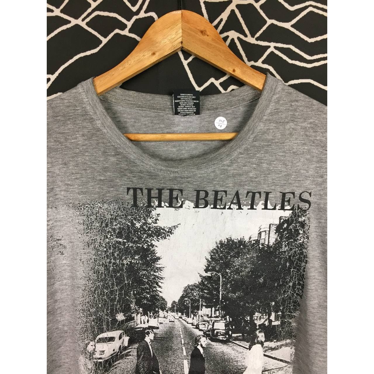 Band Tees × Vintage The Beatles Abbey Road 2015 Apple Corps Limited Tee Size US L / EU 52-54 / 3 - 3 Thumbnail