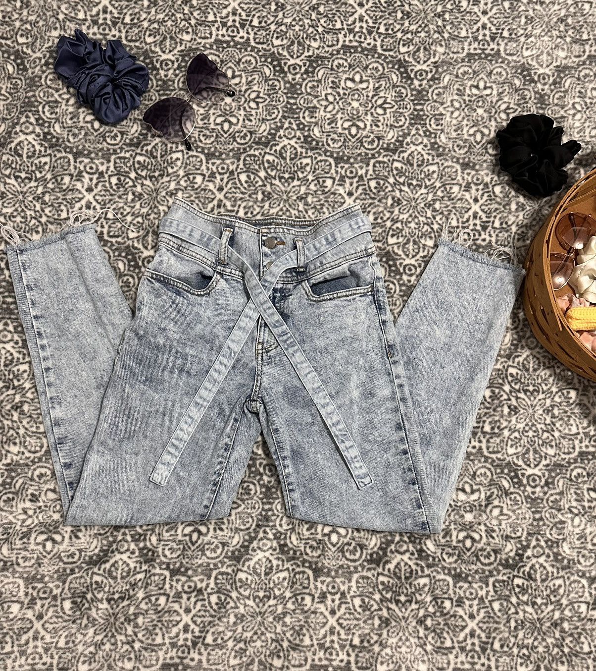 Other High Rise Mom Jeans SO Clothing Size 1 Size 24" / US 00 / IT 34 - 4 Thumbnail