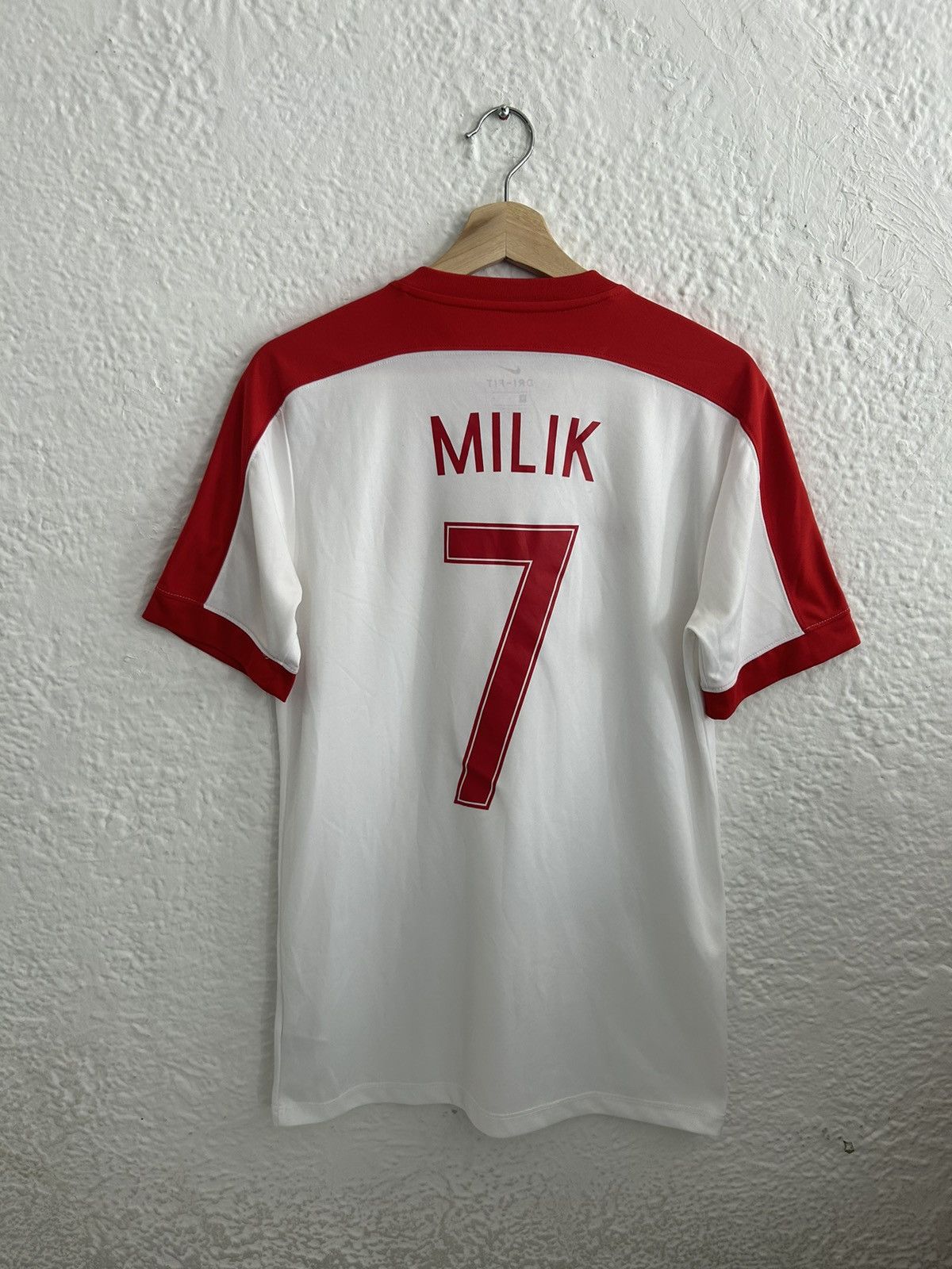 Nike Arkadiusz Milik Nike Poland Home Kit Size US M / EU 48-50 / 2 - 1 Thumbnail