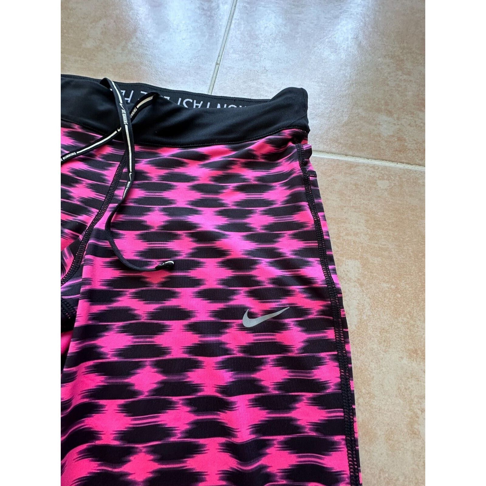Nike Nike Dri-Fit leggings Women Size s Size 27" / US 4 / IT 40 - 5 Thumbnail