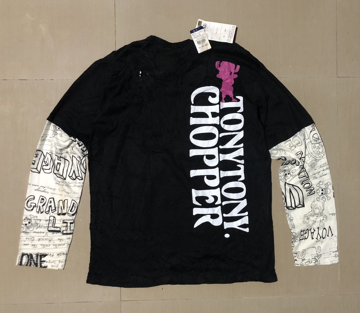 One Piece Tony Tony Chopper “one piece” Size US M / EU 48-50 / 2 - 2 Thumbnail
