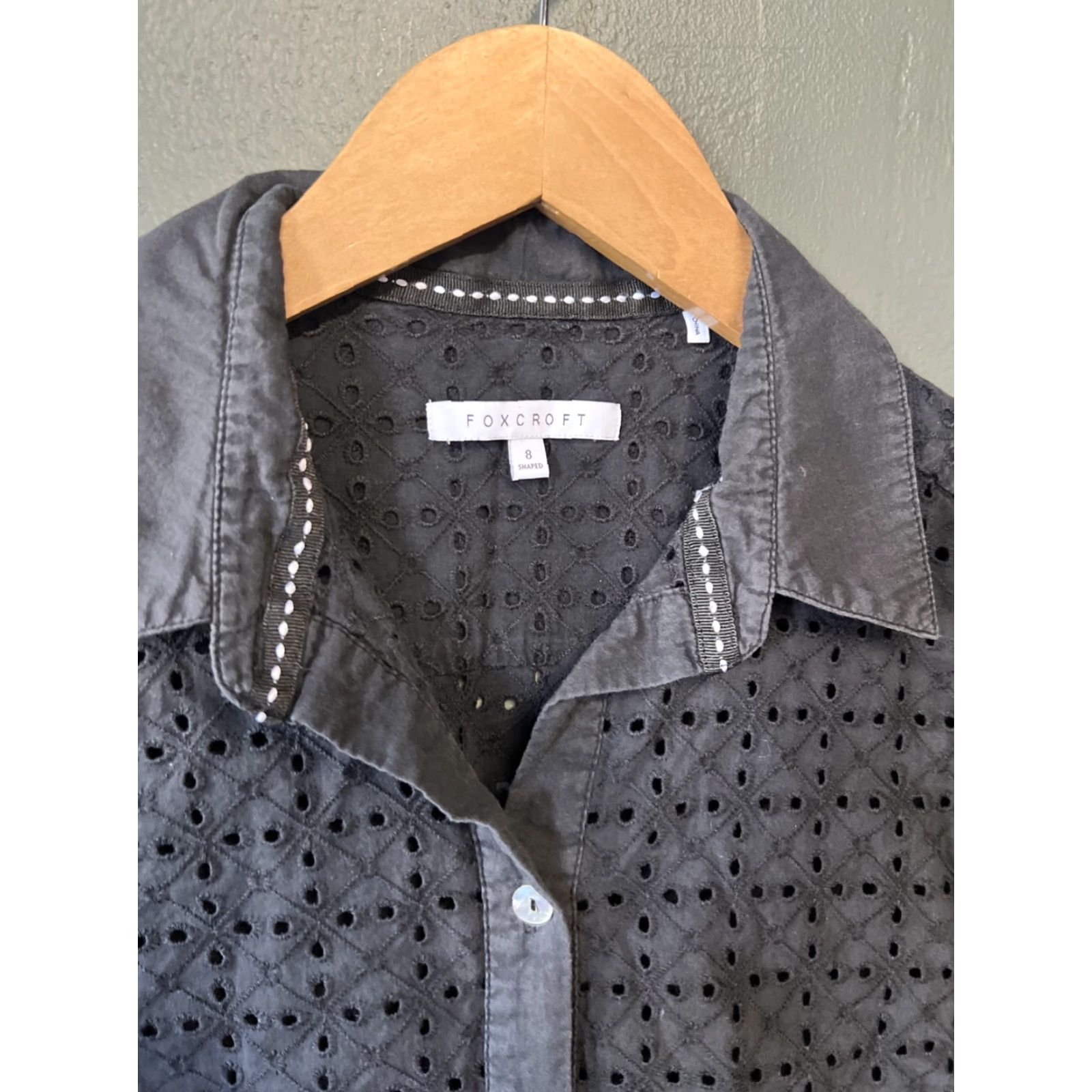 Vintage Foxcroft Shirt Womens 8 Black Button Up Long Sleeve Size M / US 6-8 / IT 42-44 - 2 Thumbnail