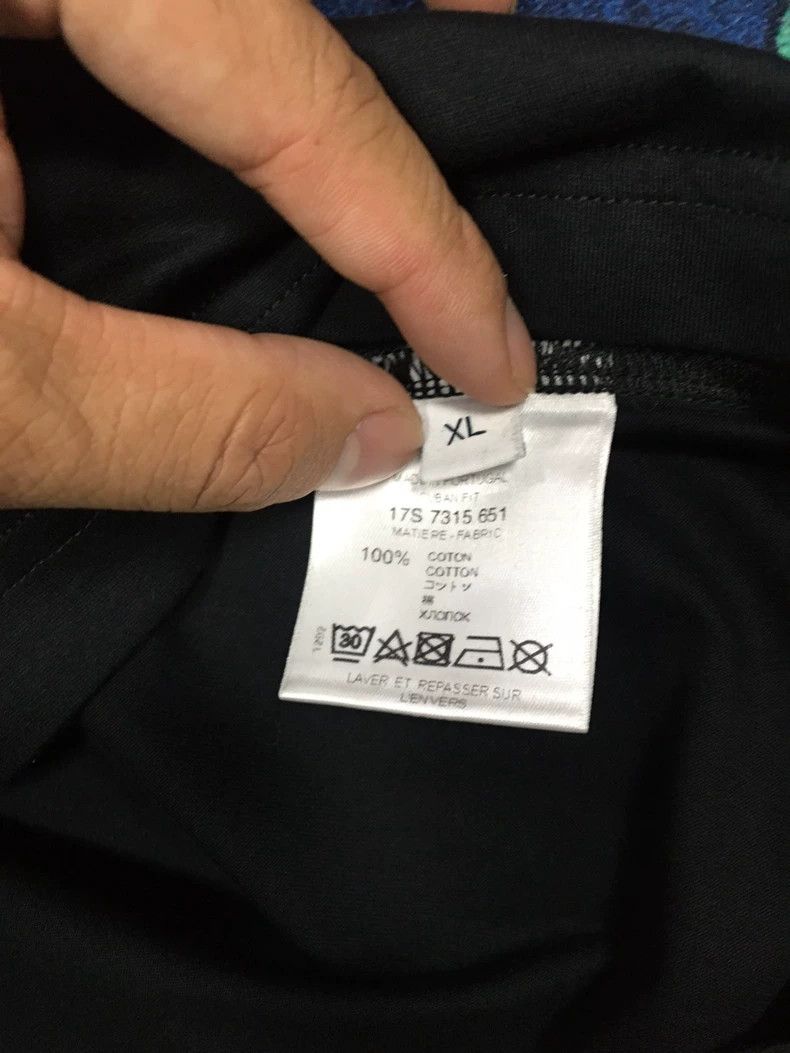 Givenchy Givenchy T-Shirt. Size US XL / EU 56 / 4 - 5 Thumbnail