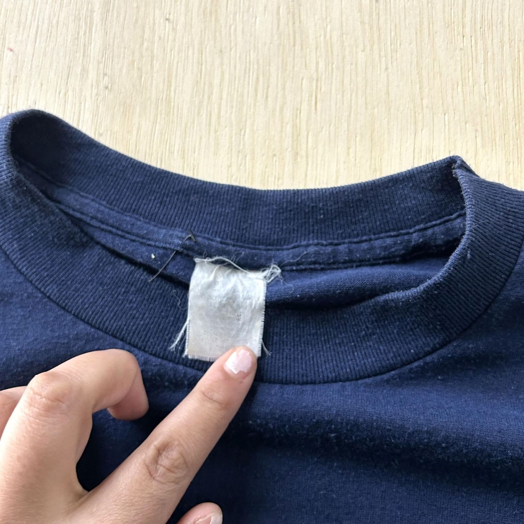 Vintage Vintage Mackinaw City Michigan Shirt Mens Small Blue Seashell Single Stitch Tee Size US S / EU 44-46 / 1 - 4 Thumbnail
