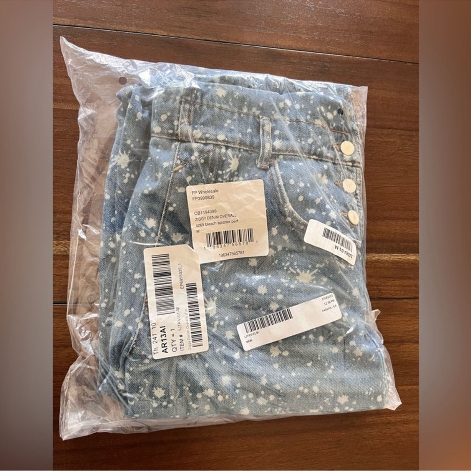 Free People 🎉LAST PIECE🎉Free‎ People Ziggy Denim Overalls Size 28" / US 6 / IT 42 - 7 Thumbnail