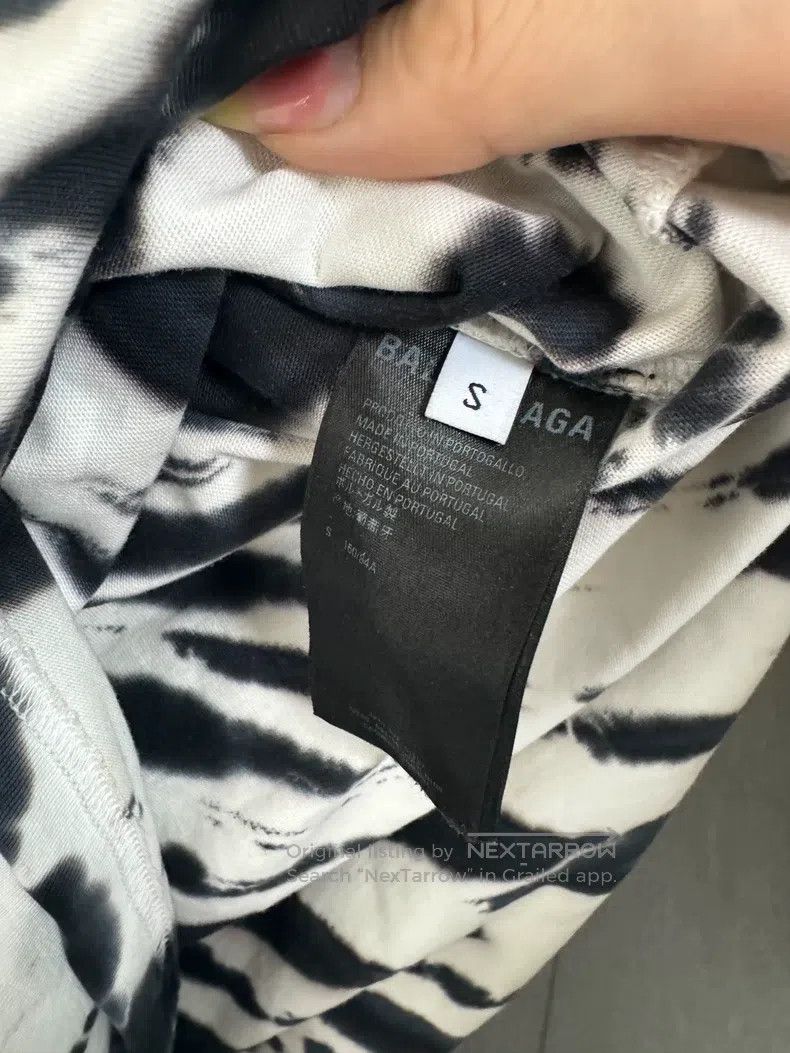 Balenciaga Balenciaga Valentine's Day Limited Edition Tie-Dye T-Shirt Size US S / EU 44-46 / 1 - 5 Thumbnail