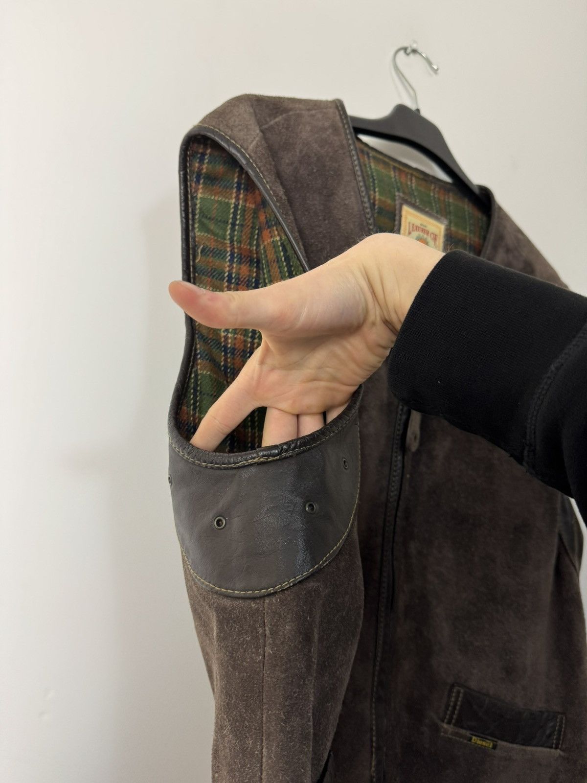 Diesel Vintage Diesel Leather Suede VestPlaid Lined Archive 90s Size US XL / EU 56 / 4 - 8 Thumbnail