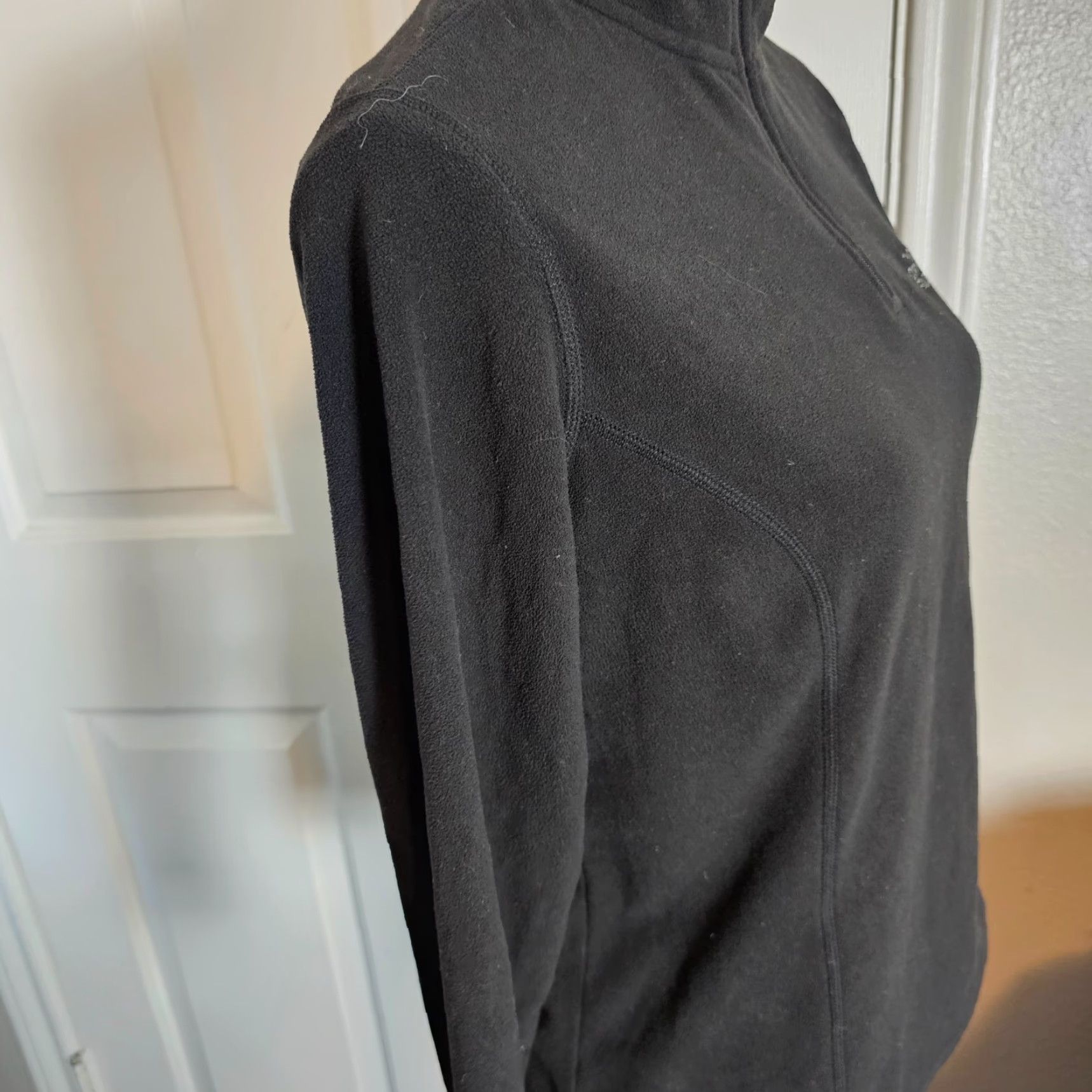The North Face The North Face Sweatshirt Pullover 1/4 Zip Fleece Long Sleeve Women M Black Regular Size The North Face Mens Women Size M / US 6-8 / IT 42-44 - 6 Thumbnail