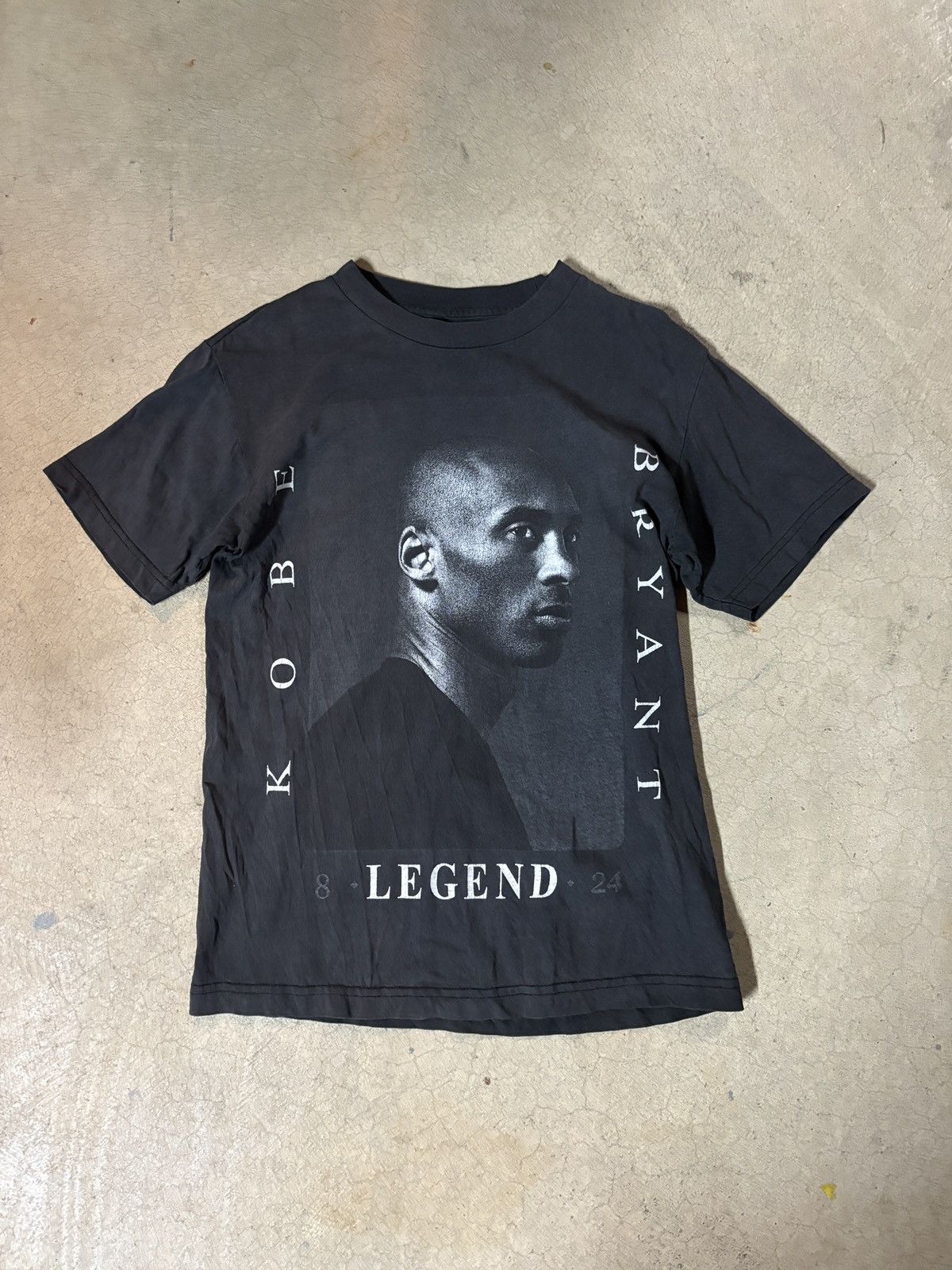 Other Kobe Bryant Y2K Graphic Tee T-shirt Faded Black Size Small Size US S / EU 44-46 / 1 - 1 Thumbnail