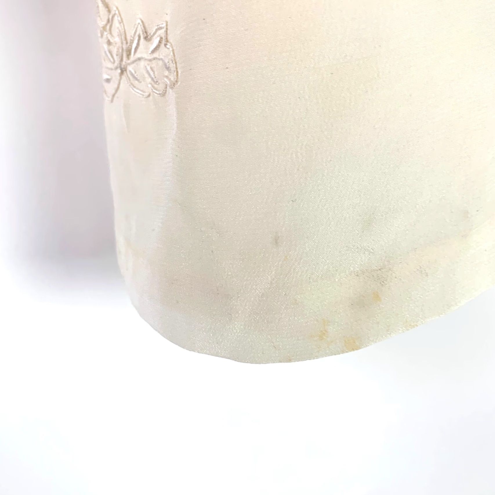 Vintage VINTAGE Jade Lantern Shirt 50s Cream Silk Long Sleeve Button Up Size 38 Staining Size XS / US 0-2 / IT 36-38 - 2 Thumbnail
