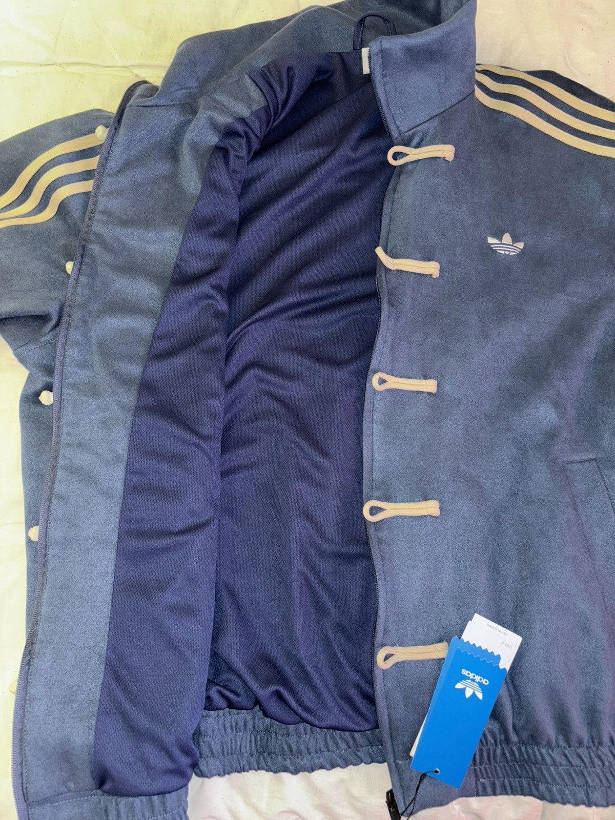 Adidas Adidas Tang China New Year Jacket Size US L / EU 52-54 / 3 - 14 Thumbnail