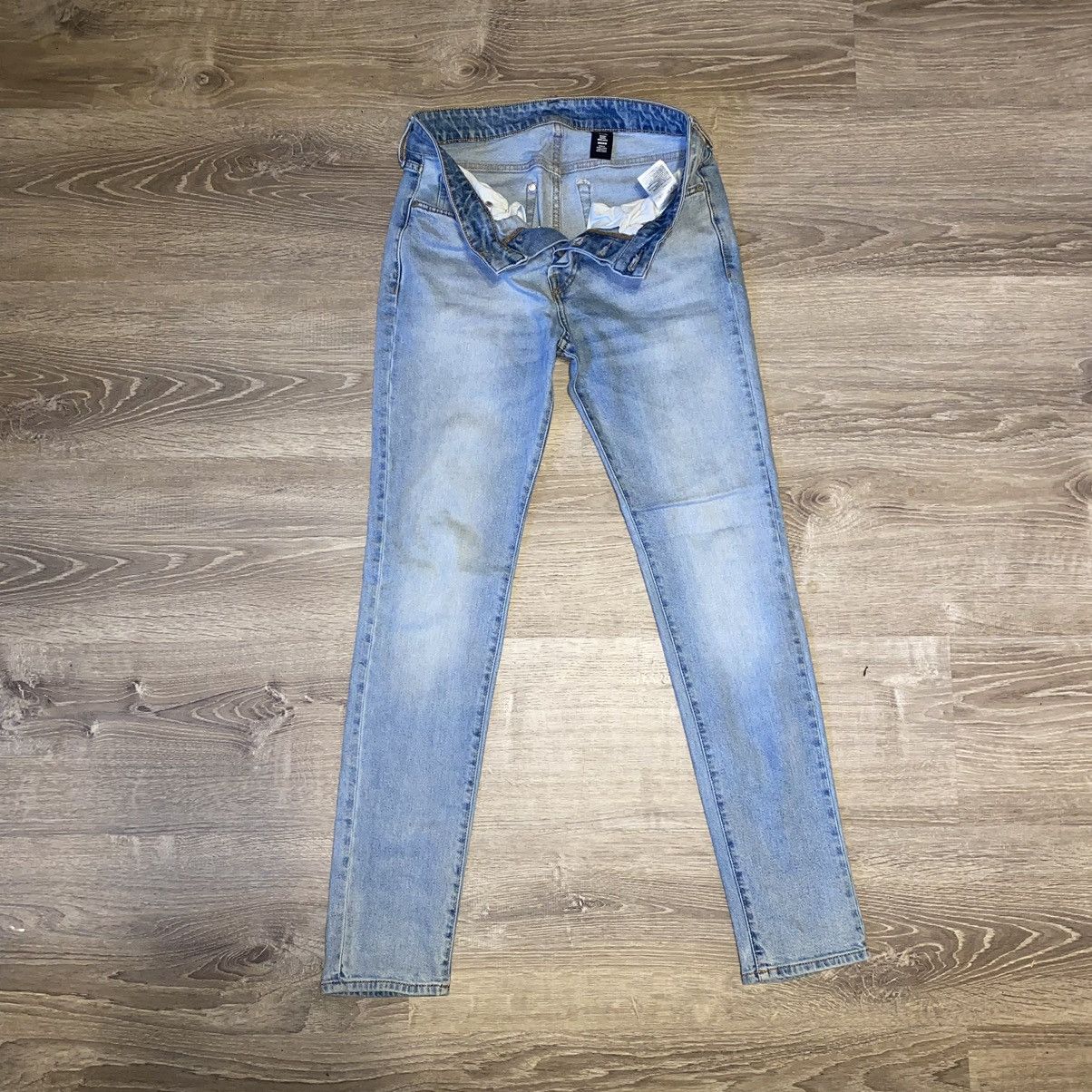 H&M H&M Skinny Jeans In Light Blue Size US 30 / EU 46 - 2 Thumbnail