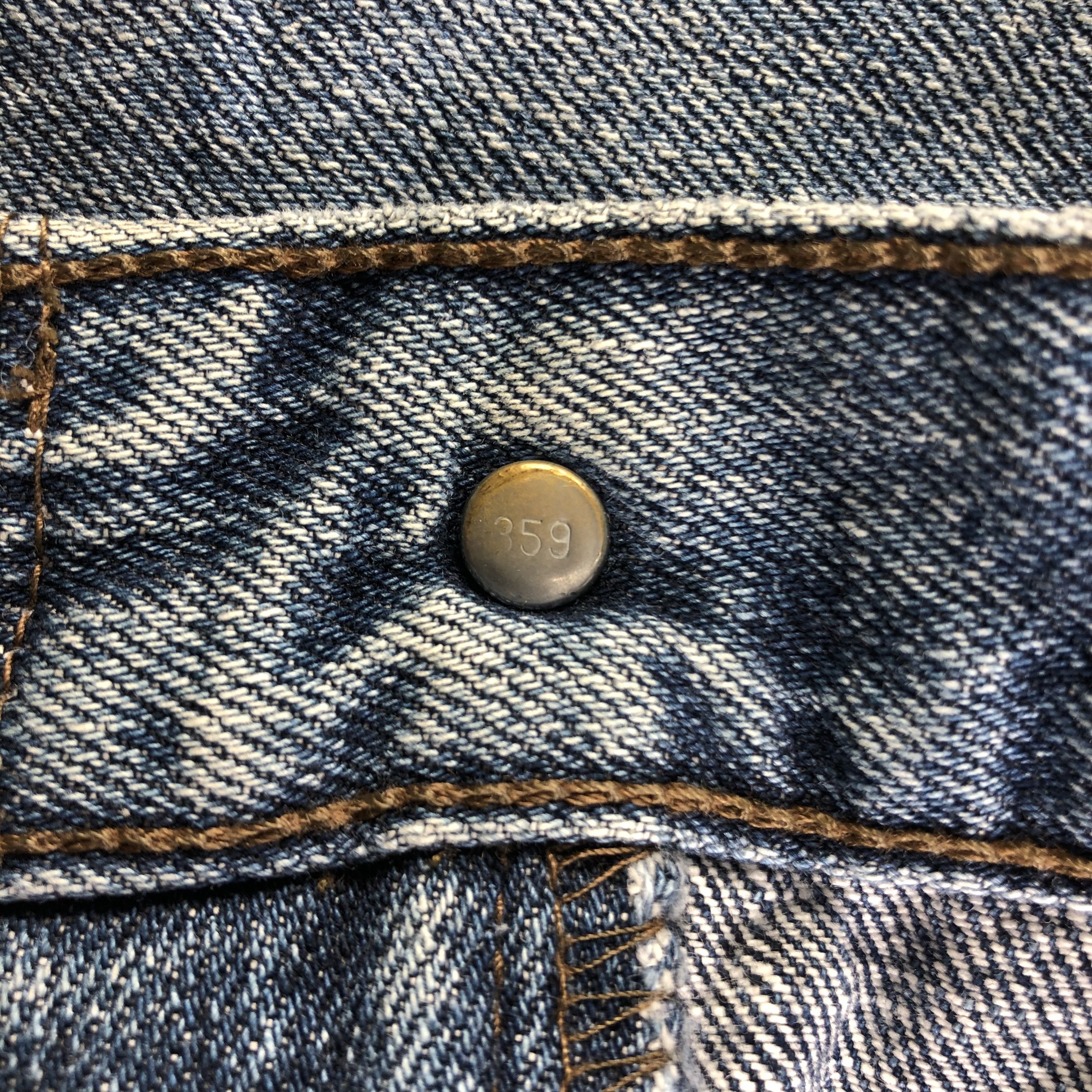 Levi's Vintage Levis 533 Jeans Ripped Denim KJ2823 Size US 35 - 9 Thumbnail