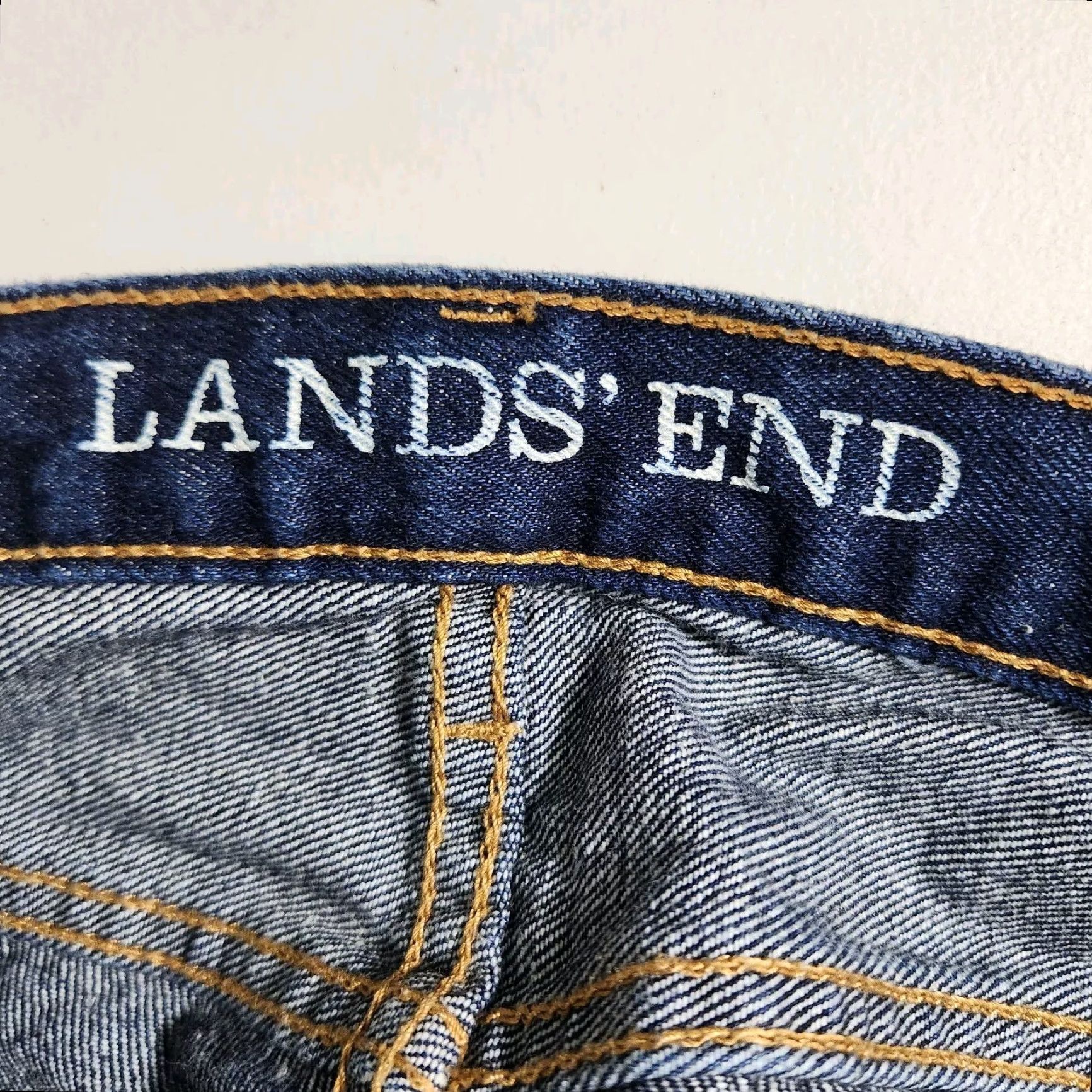 Lands' End VINTAGE Lands' End Mens Dark Wash Straight Fit 100% Cotton Jeans-Size 37x29 Size US 37 - 6 Thumbnail