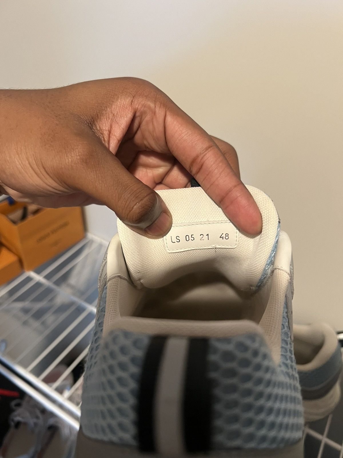 Dior Dior B22 white sky blue Size US 14 / EU 47 - 12 Thumbnail