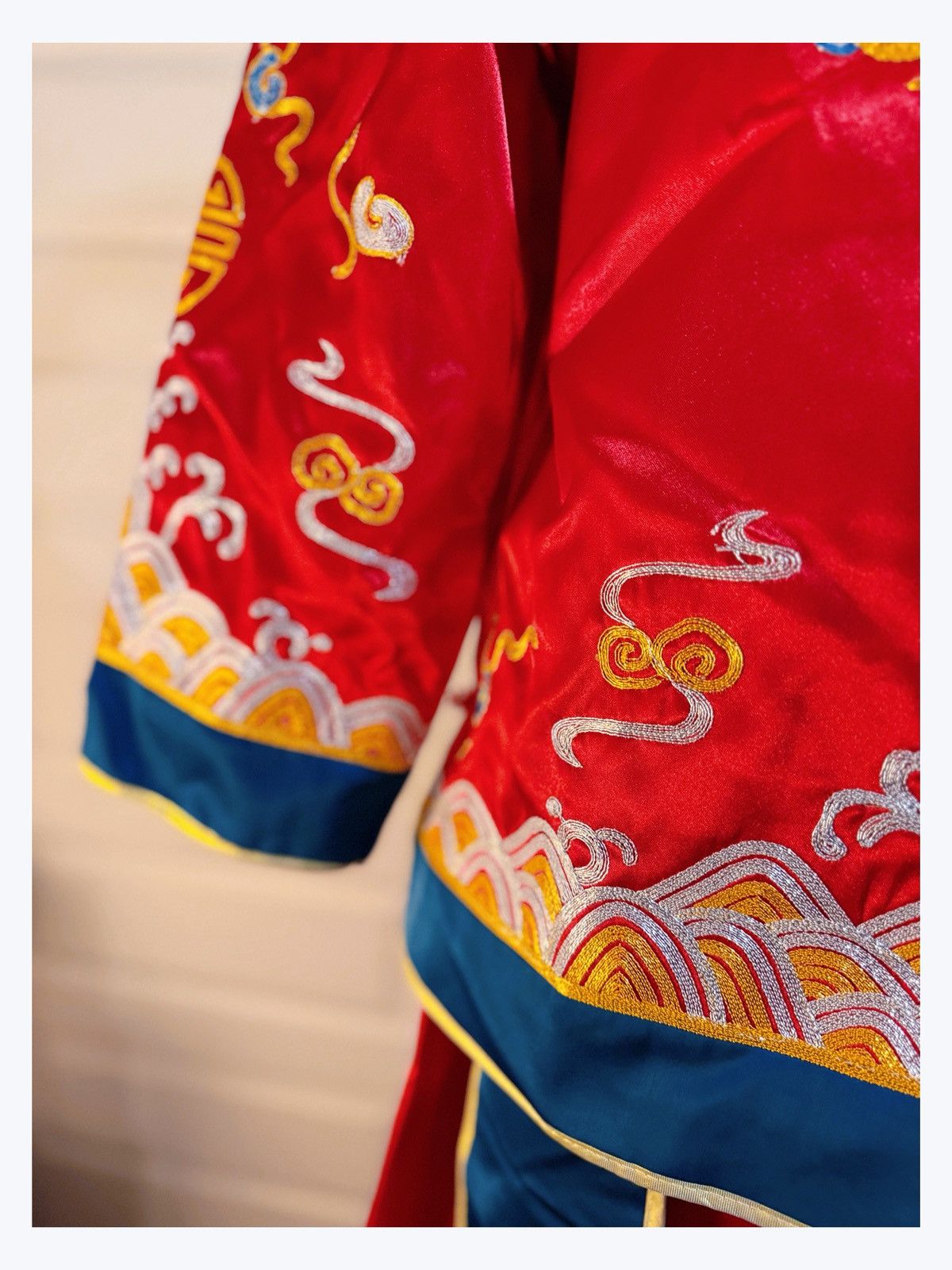 Other Men’s Traditional Chinese Wedding Outfit – Red & Gold Dragon Size 38L - 4 Thumbnail