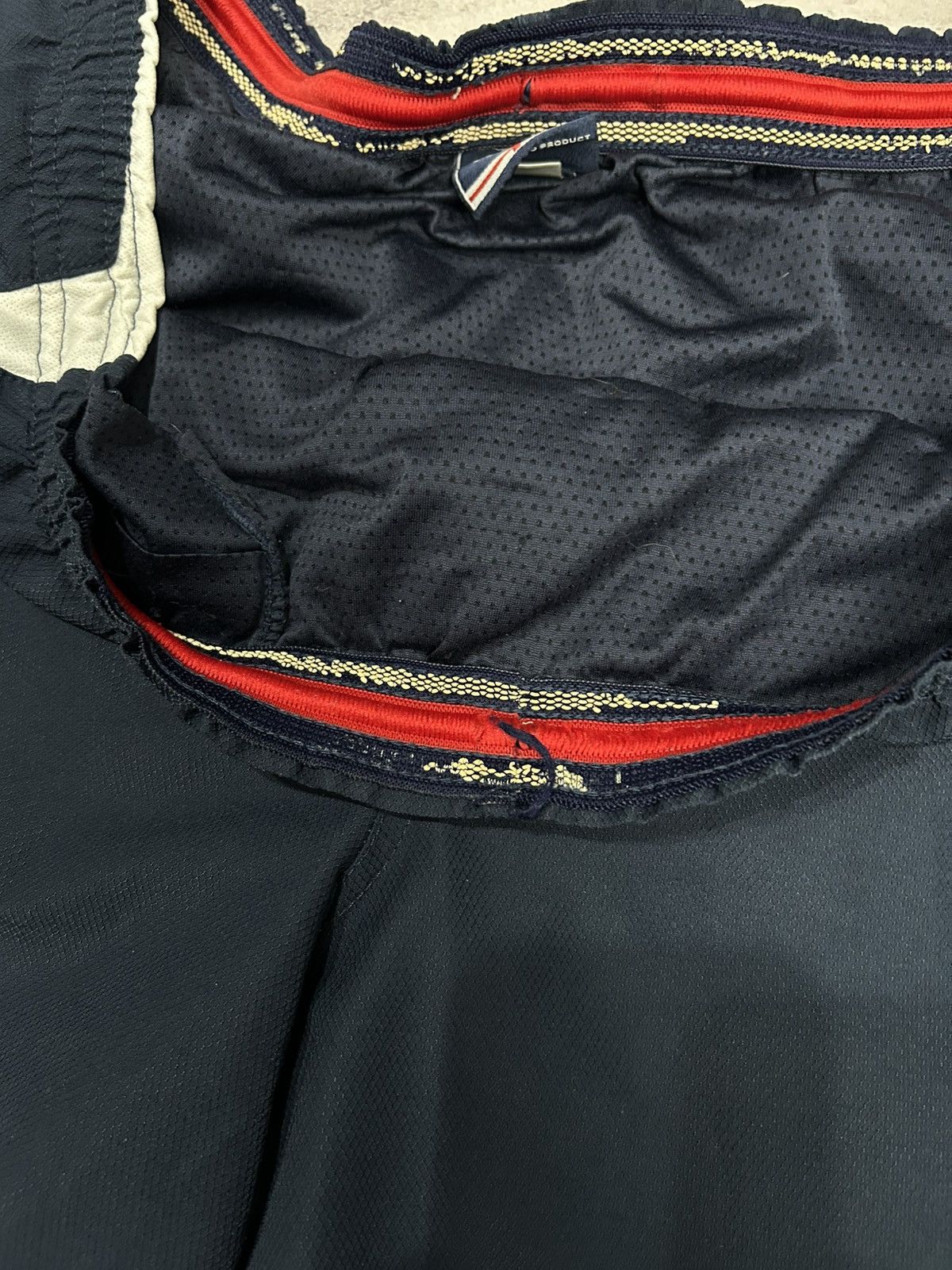 Umbro Umbro England 2007 Home Short Navy Blue Size US 34 / EU 50 - 8 Thumbnail