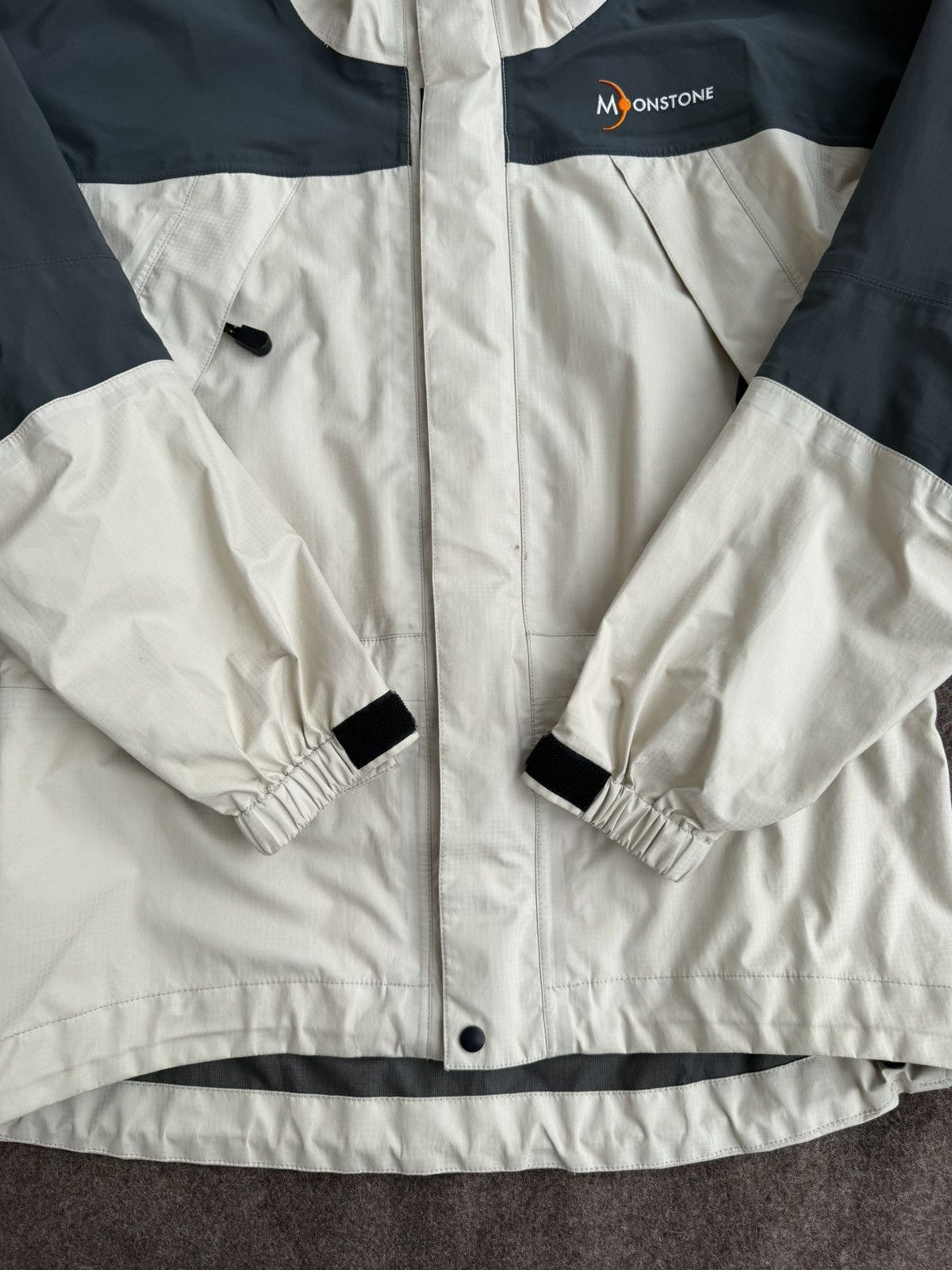 Other Moonstone Gore-Tex Jacket Size M / US 6-8 / IT 42-44 - 2 Thumbnail