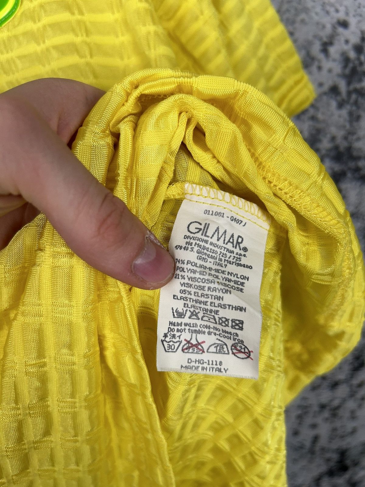 Iceberg Vintage Iceberg Jeans 90s Polo Tee Avant-garde Archival Rare Size US L / EU 52-54 / 3 - 5 Thumbnail