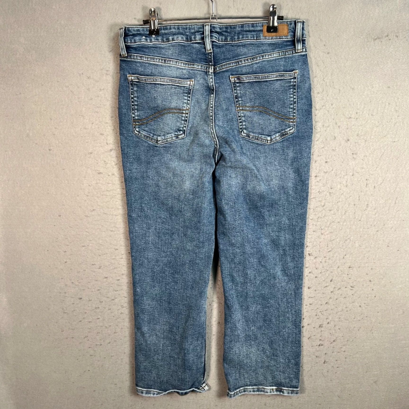 FatFace Fat Face Jeans Capri Womens 8R Blue Denim Mid Wash 5-Pocket Zip Inseam 24 in Machine Washable Size 30" / US 8 / IT 44 - 2 Thumbnail