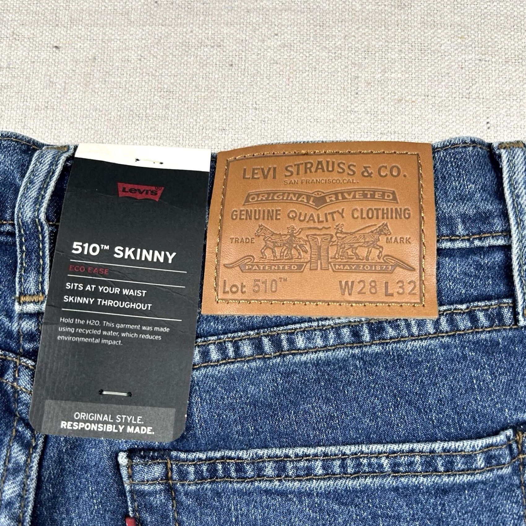 Levi's Levi's 510 Skinny Jeans Mens 28x32 Denim Blue Mid Wash Classic 510 Levi's Jeans Regular Mens Blue Denim Cotton Blend Size US 28 / EU 44 - 7 Thumbnail