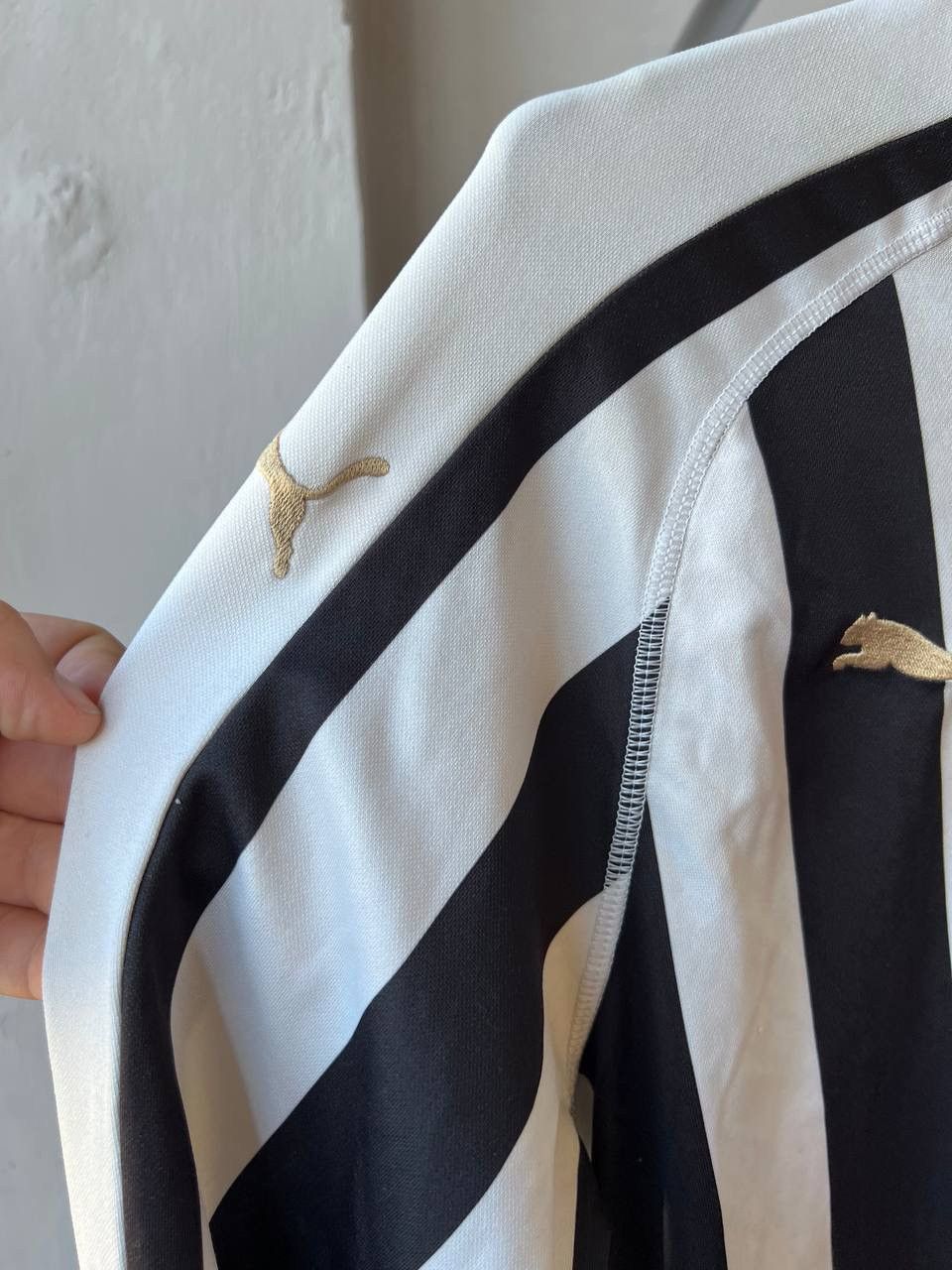 Puma 2018/19 NEWCASTLE UNITED #11 PUMA HOME SOCEER FOOTBALL SHIRT Size US L / EU 52-54 / 3 - 6 Thumbnail