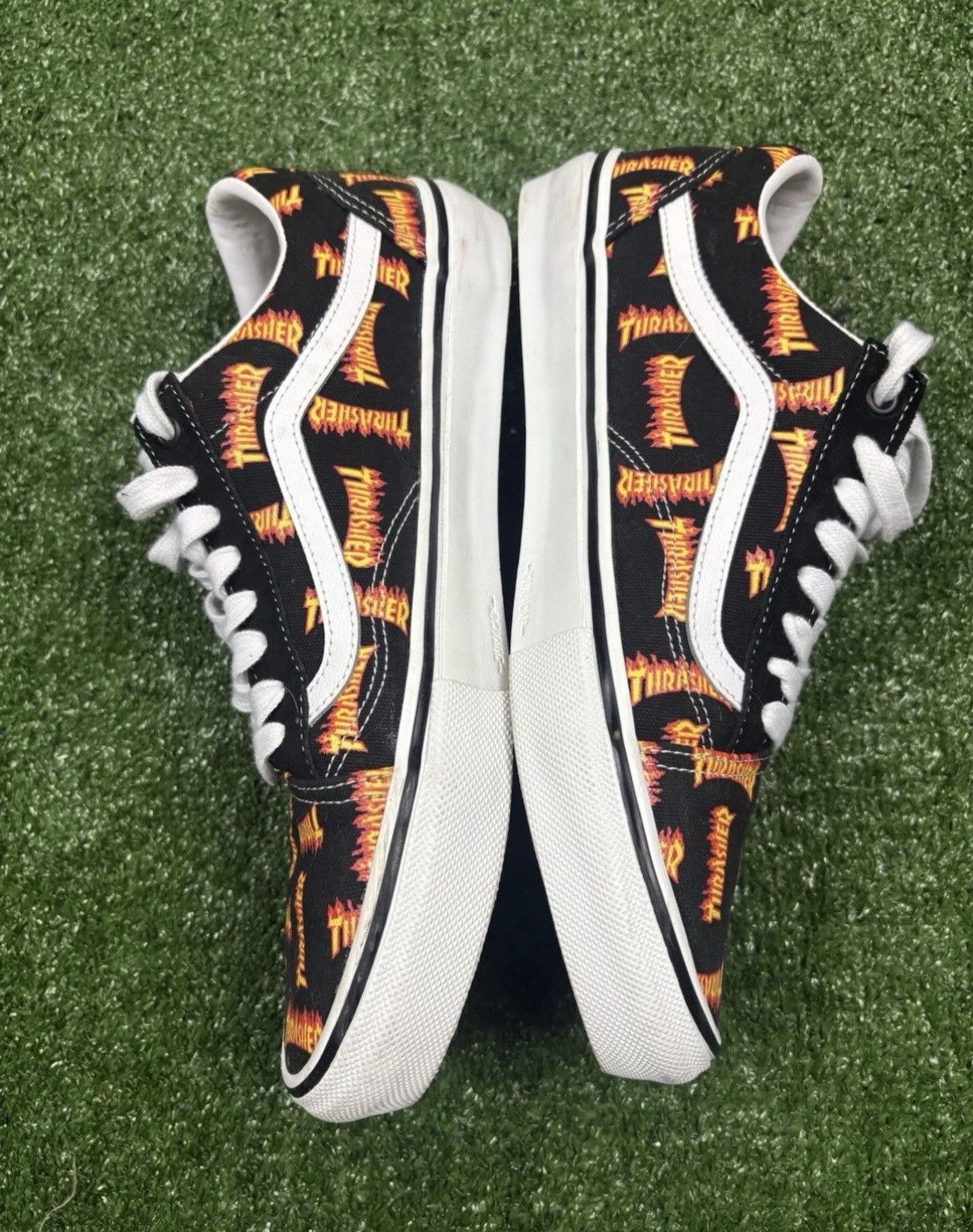 Thrasher Vans x Thrasher Men's Skate Old Skool Black 11 Size US 11 / EU 44 - 3 Thumbnail