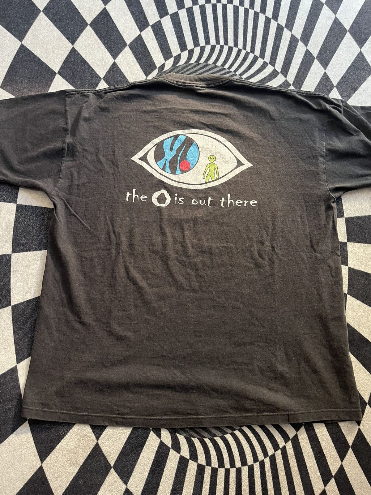 Arts & Science Vintage Oakley parody The X Files 90’s Tshirt Size US XL / EU 56 / 4 - 8 Thumbnail