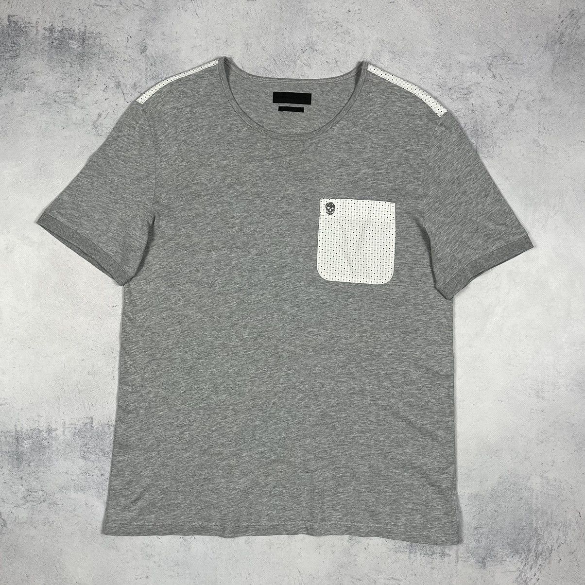 Alexander McQueen Alexander McQueen skull pocket T Shirt Size US M / EU 48-50 / 2 - 2 Thumbnail
