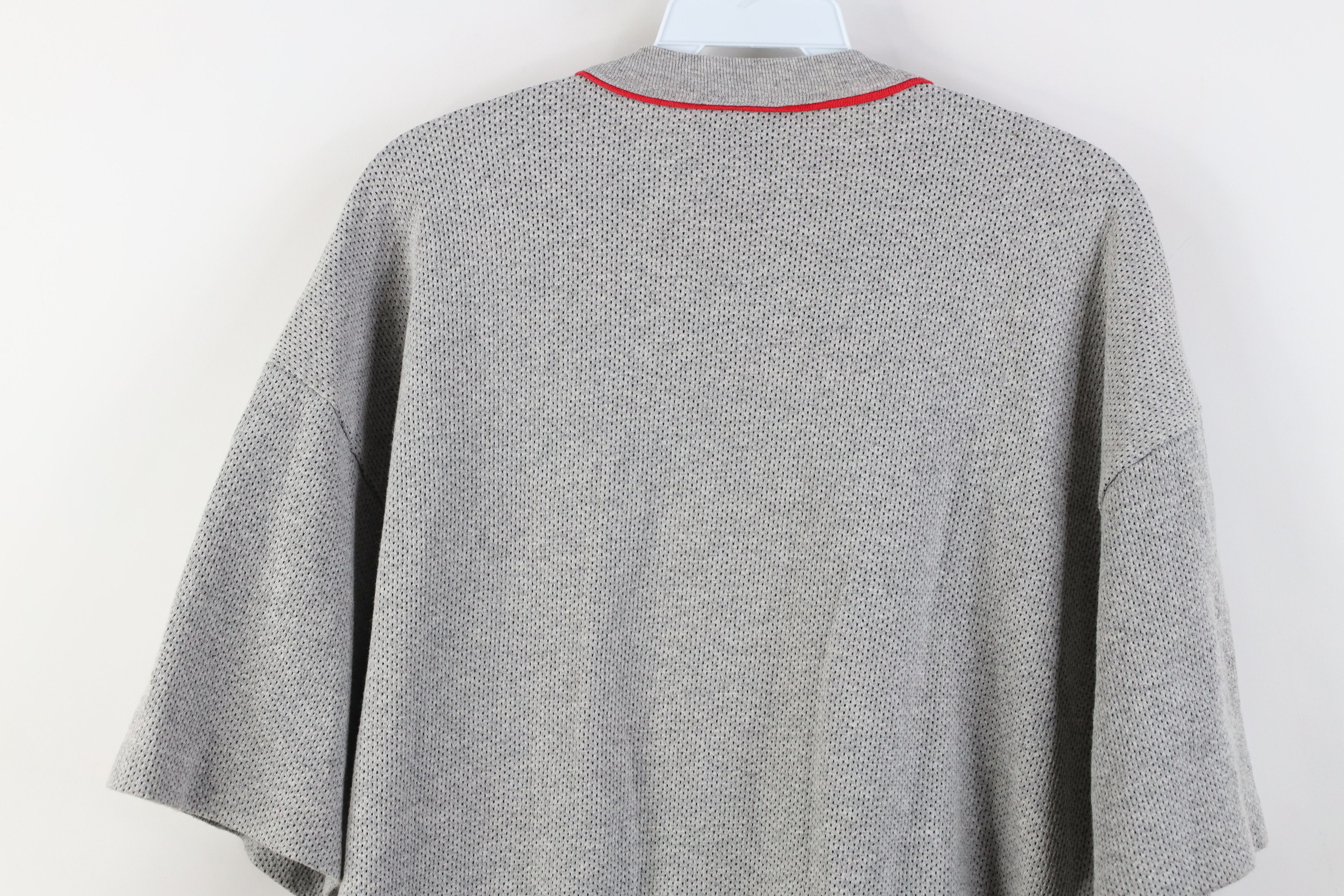 Vintage Vintage 90s University of Wisconsin Badgers Mesh T-Shirt Size US XL / EU 56 / 4 - 11 Thumbnail