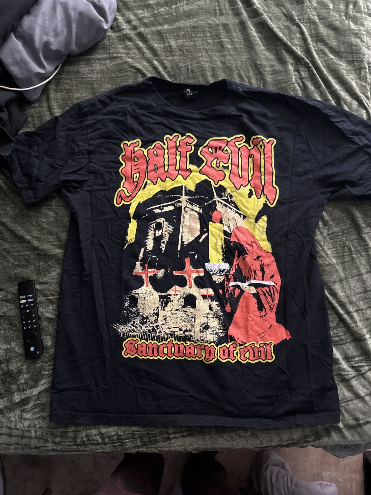 Half Evil Half Evil Sanctuary of Evil XL t-shirt Size US XL / EU 56 / 4 - 1 Thumbnail