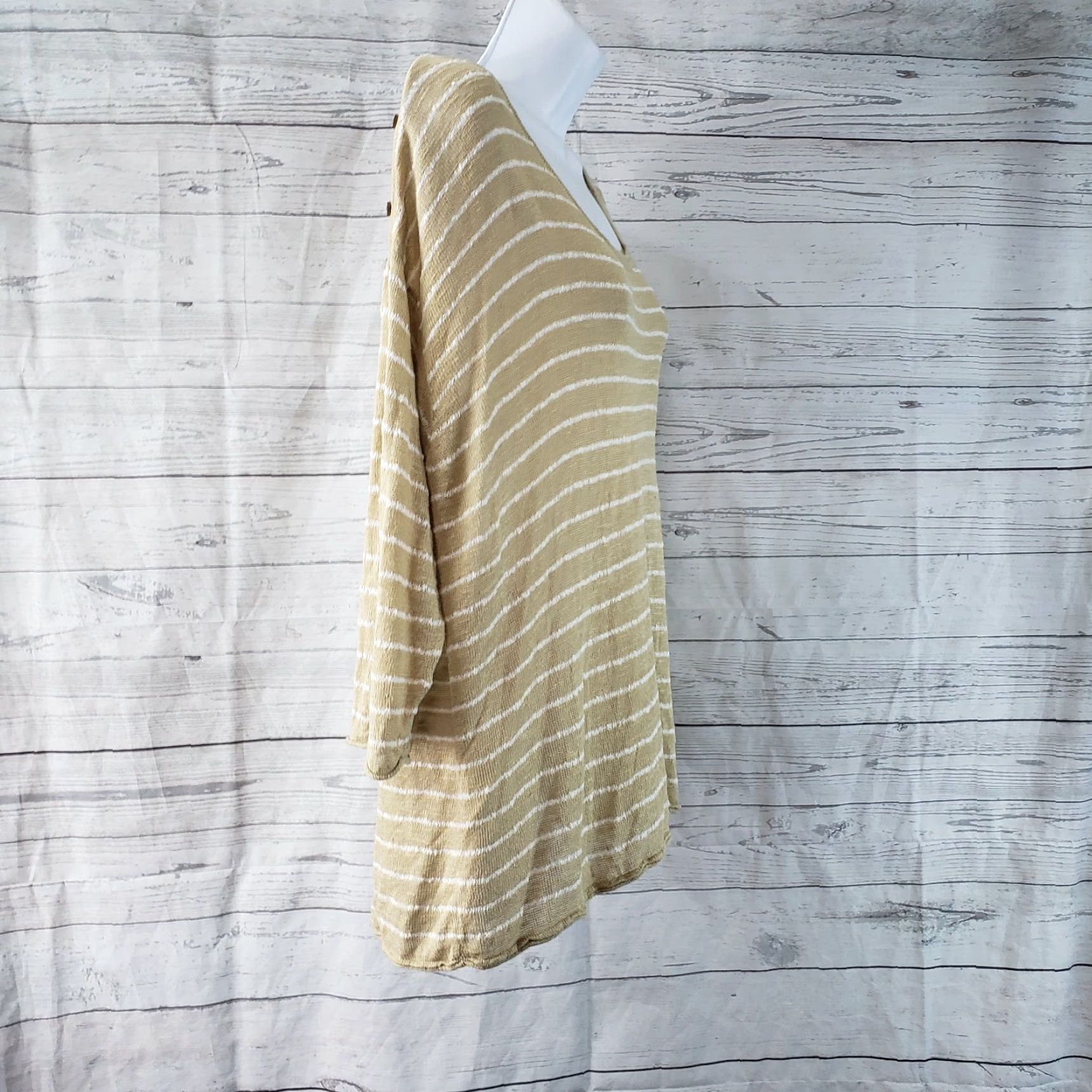 J. Jill J Jill Womens Knit Top Sz Large Tan White Striped Linen Blend Button Detail Shirt Womens L Brown Linen Blend Knit Top with Button Detail Size L / US 10 / IT 46 - 2 Thumbnail
