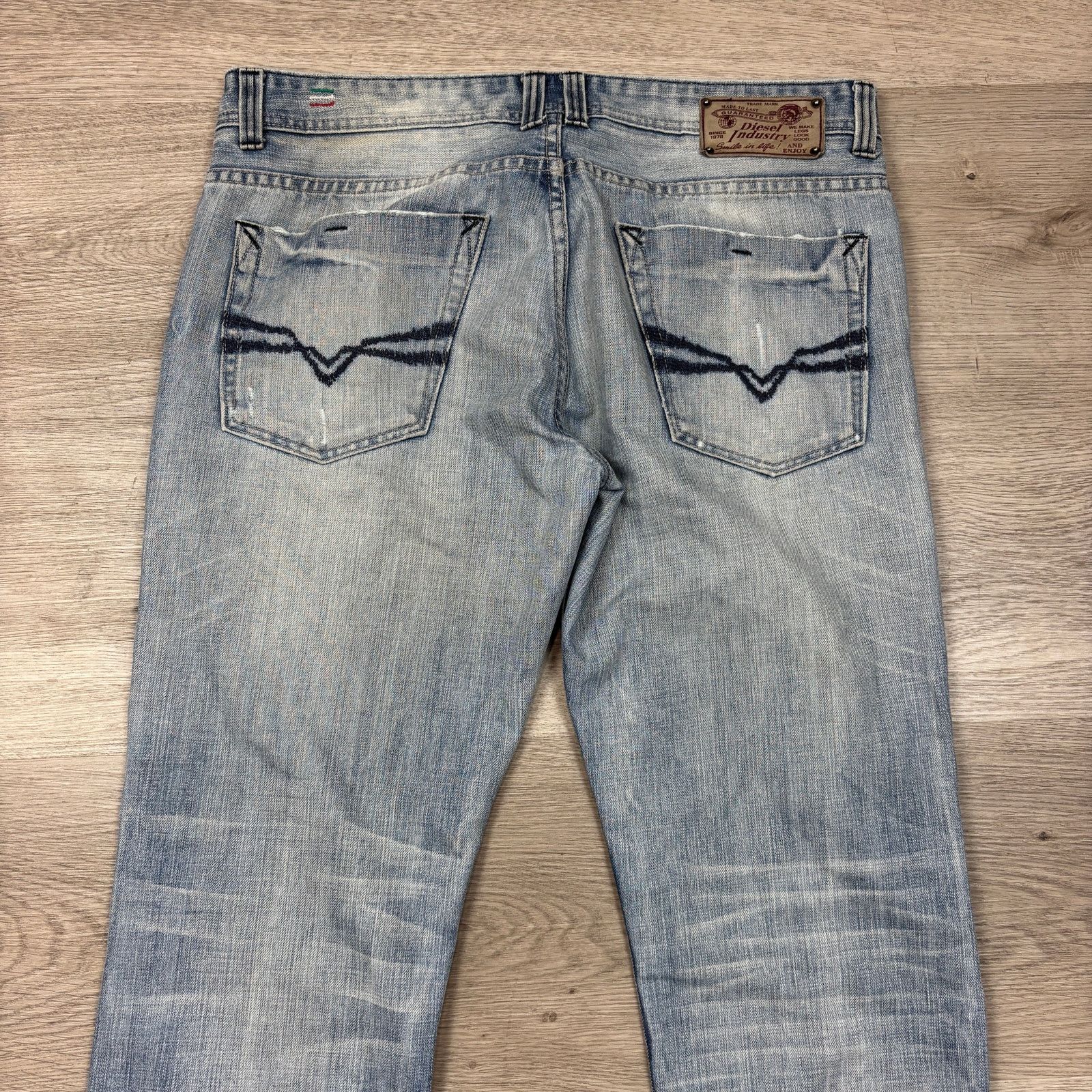 Diesel Diesel Safado Straight Leg Distressed Jeans Men's 36x27 Y2K Size US 36 / EU 52 - 3 Thumbnail