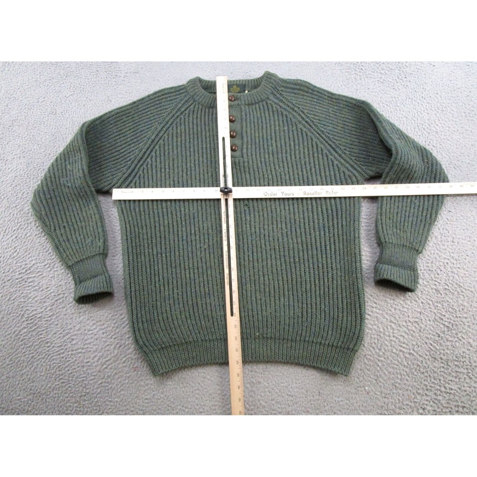Olive VINTAGE Handcraft LTD. Men's Pure New Wool Heavy Knit Sweater Olive Green XL Crew Neck Pullover Knit Wool 80s 90s Retro, Casual, Workwear Mens Size US XL / EU 56 / 4 - 4 Thumbnail