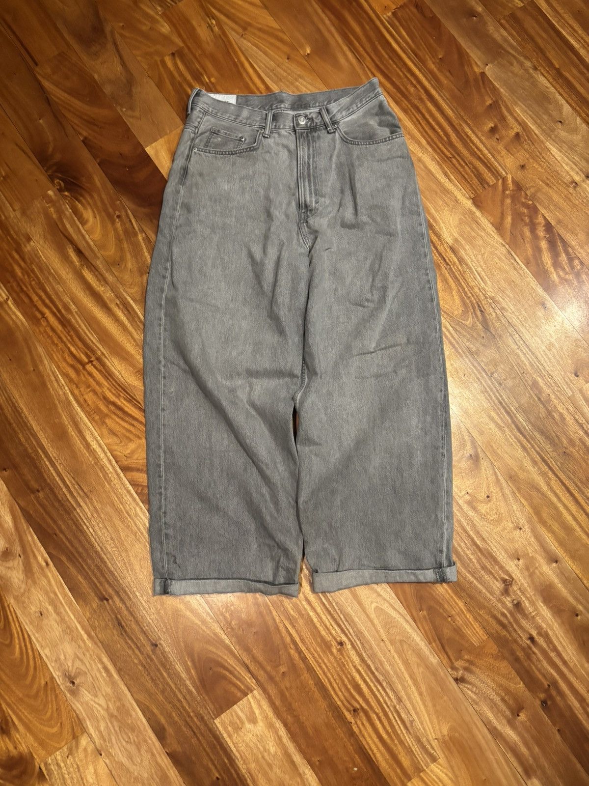 H&M super baggy h&m jeans Size US 31 - 1 Thumbnail