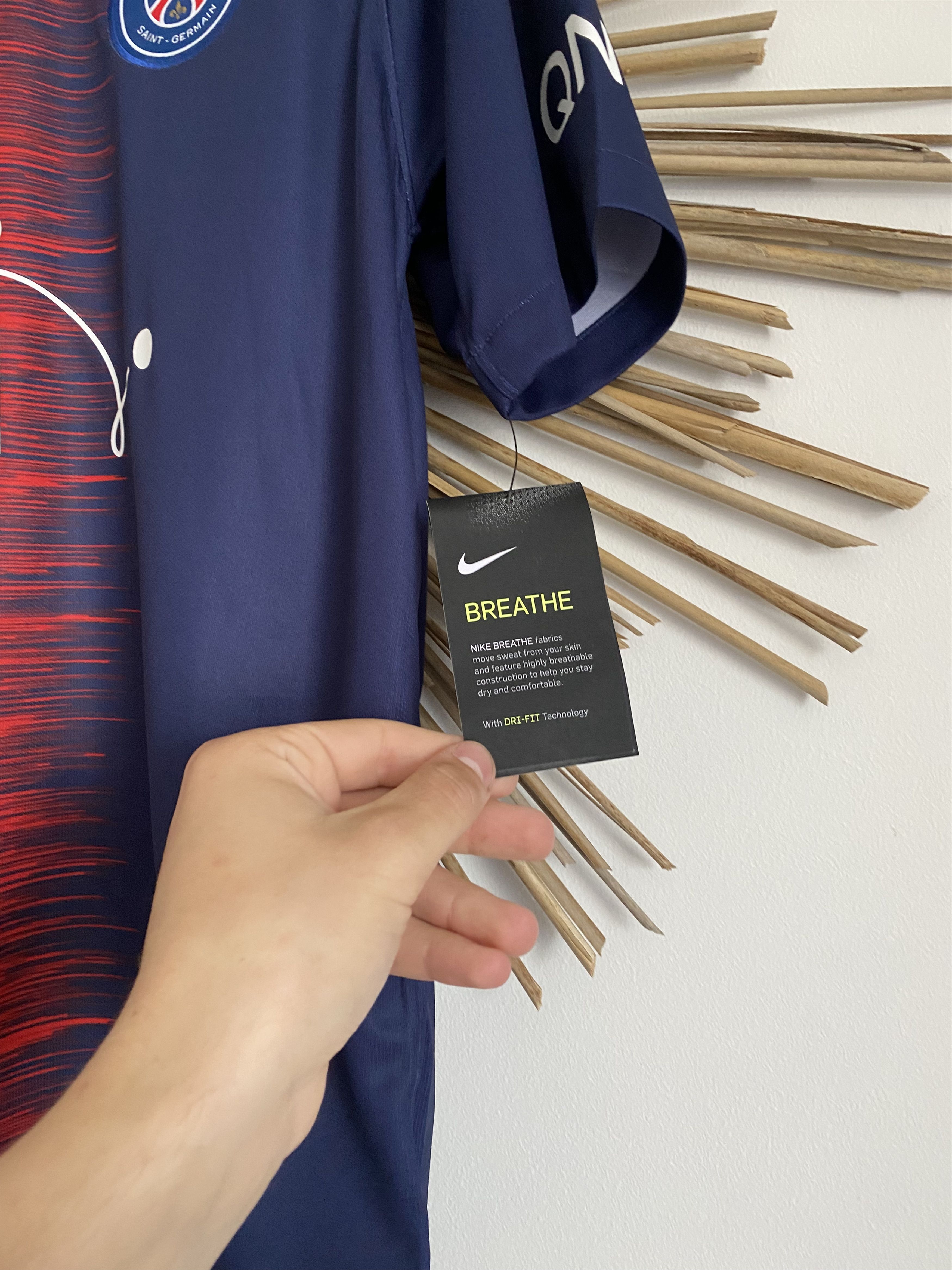 Nike PSG 2018 2019 handboll soccer football jersey Size US M / EU 48-50 / 2 - 5 Thumbnail