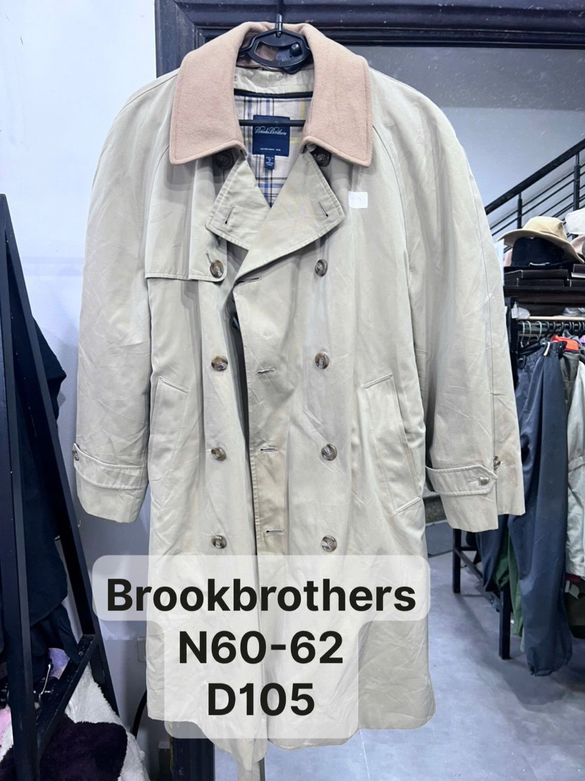 Brooks Brothers Brookbrothers Trench Coat vintage Made in US Size US L / EU 52-54 / 3 - 1 Thumbnail